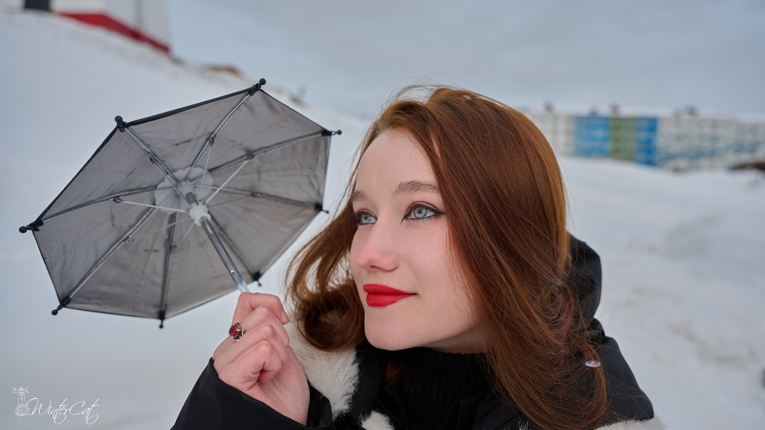 Алёна на Маяке. Портретный и репортажный фотограф в Магадане Андрей Нефедов WinterCatPhoto