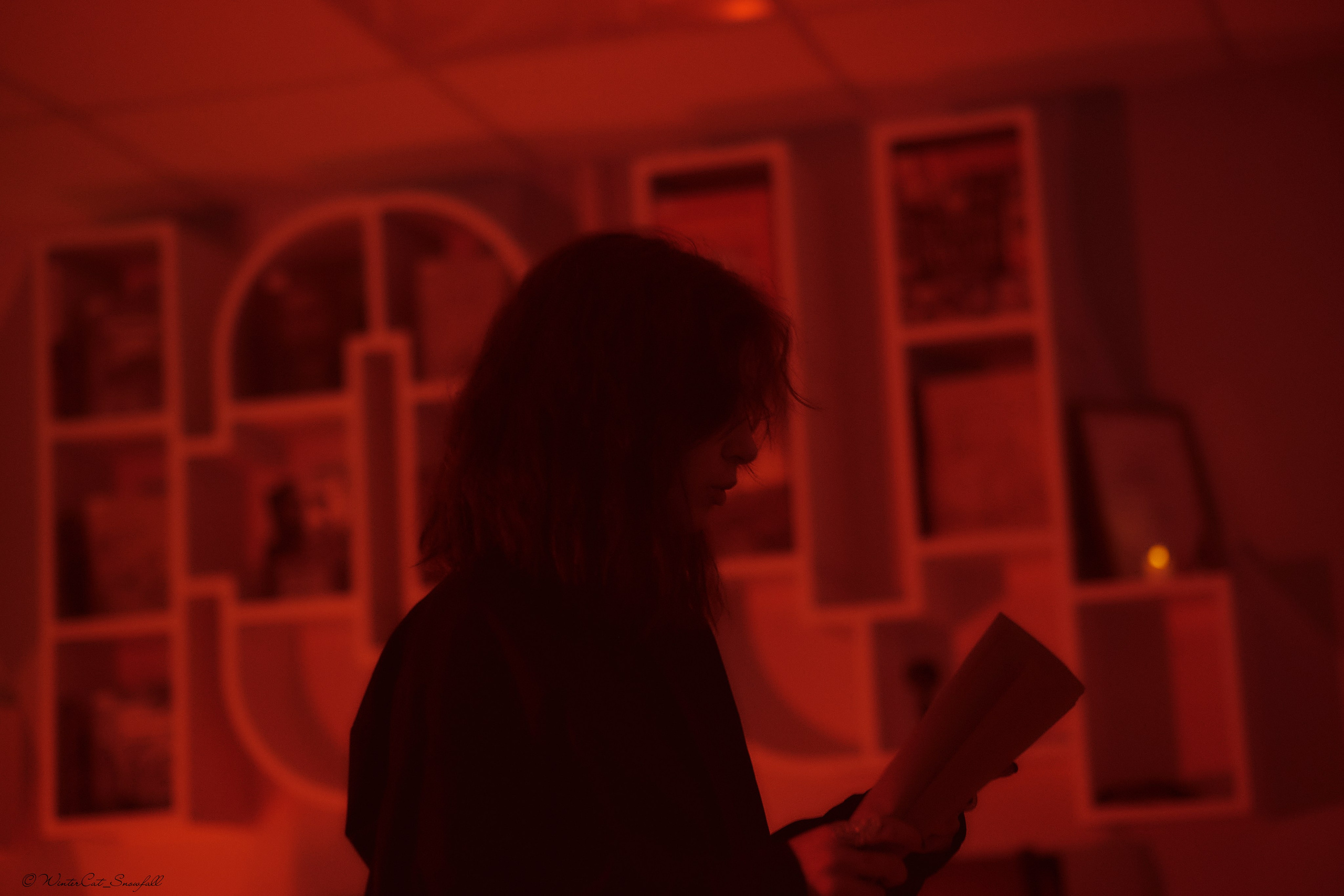 Грань Поэтический вечер. Портретный и репортажный фотограф в Магадане Андрей Нефедов WinterCatPhoto