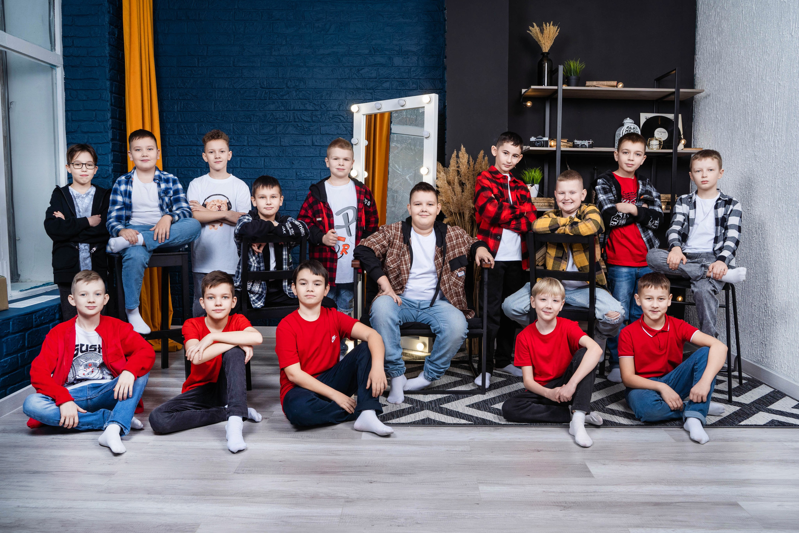 Стиль Карандаши 2. Выпускные альбомы Нижнекамск Набережные Челны Фотостудия Небо