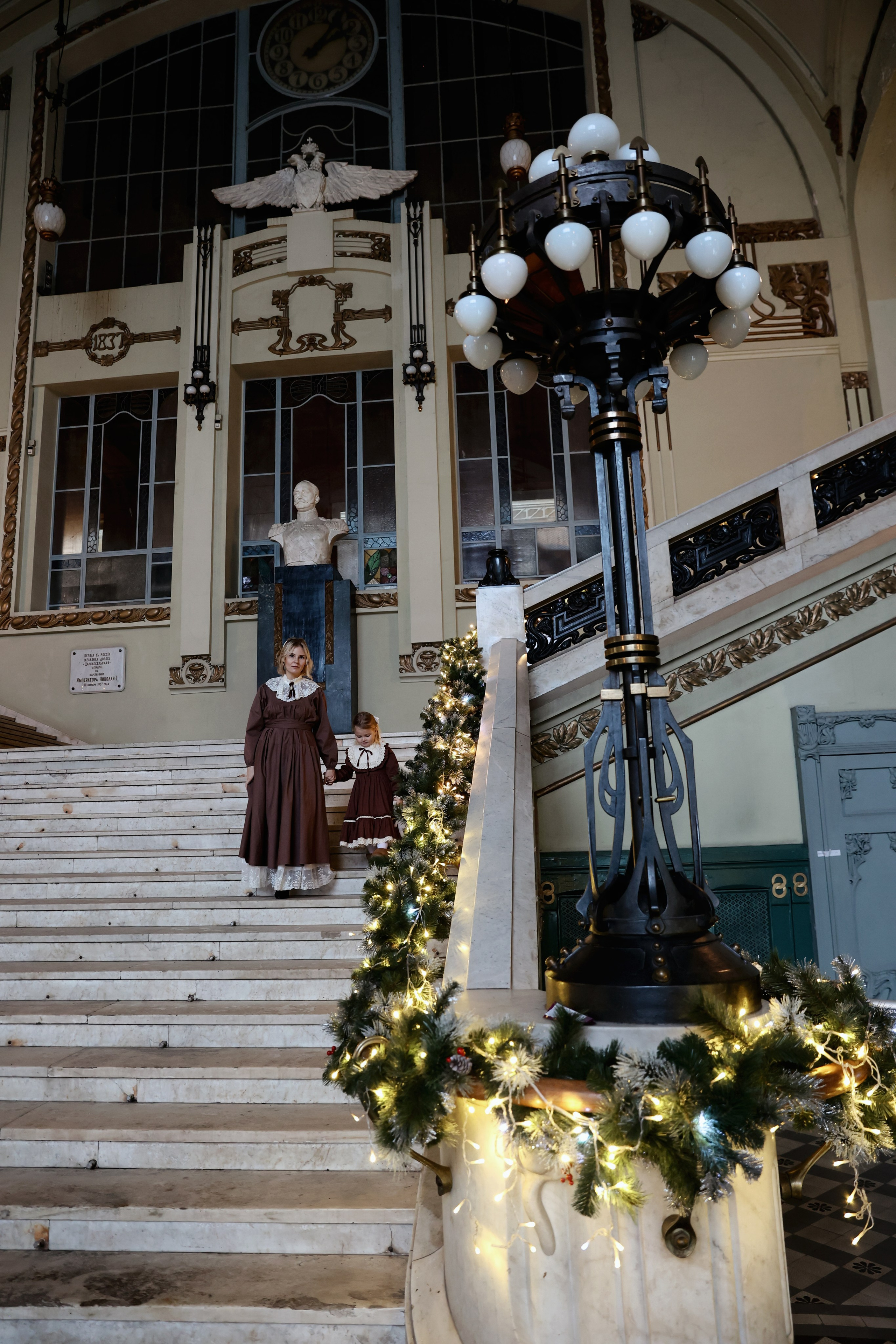 Ретро съемка на Витебском вокзале. Фотограф — Татьяна Кириллова, г. Санкт-Петербург