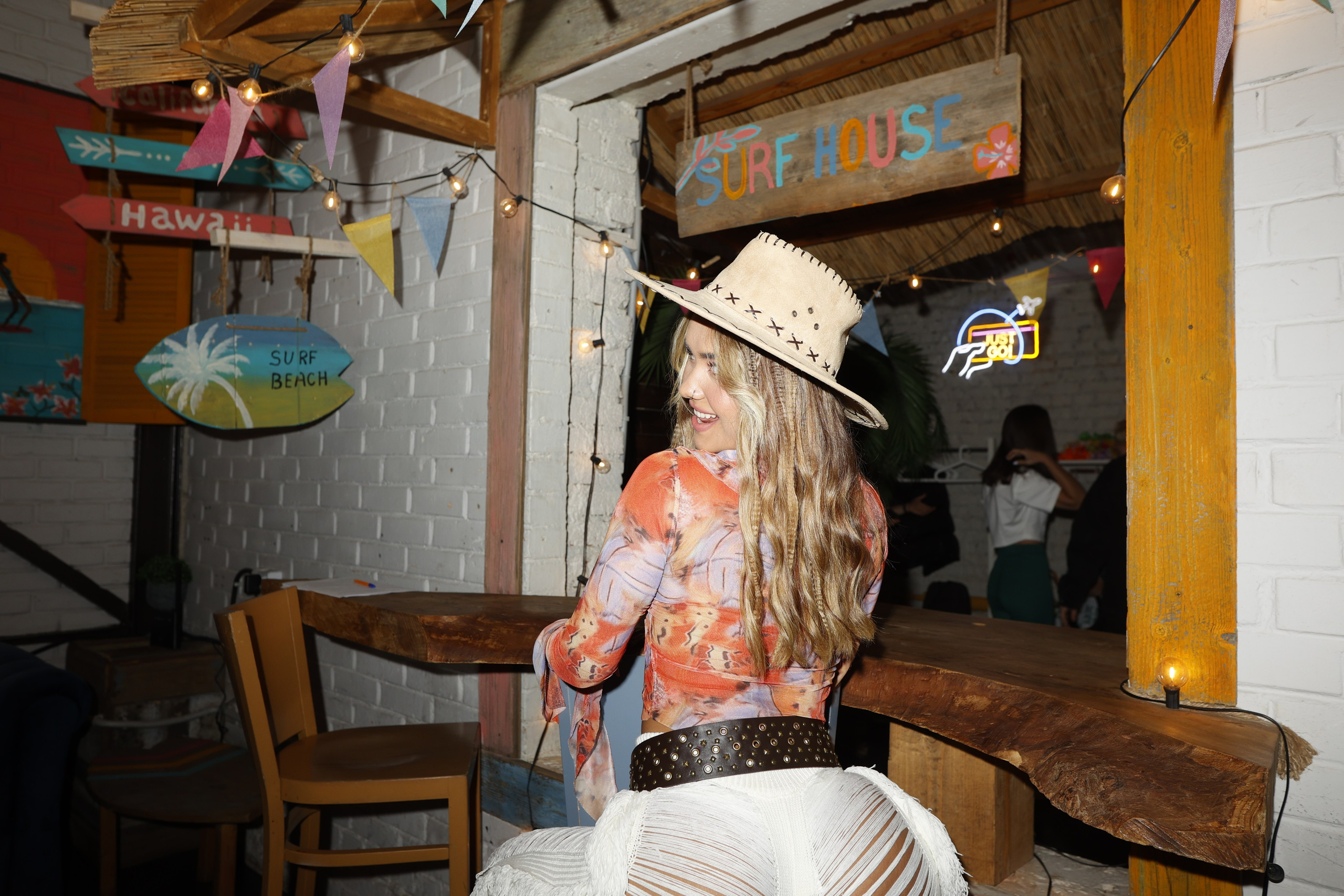 ГЕРМАН ГЛАСС. Nikolskayasecular