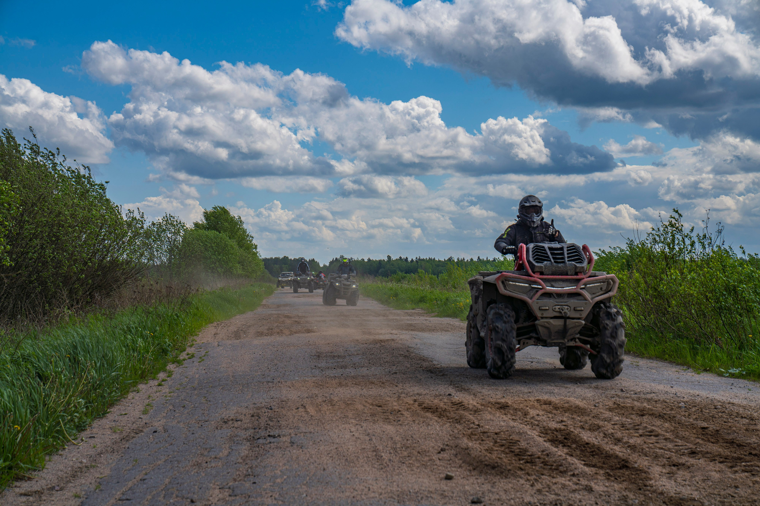 RazVolution. Графический дизайнер Илья Левченко