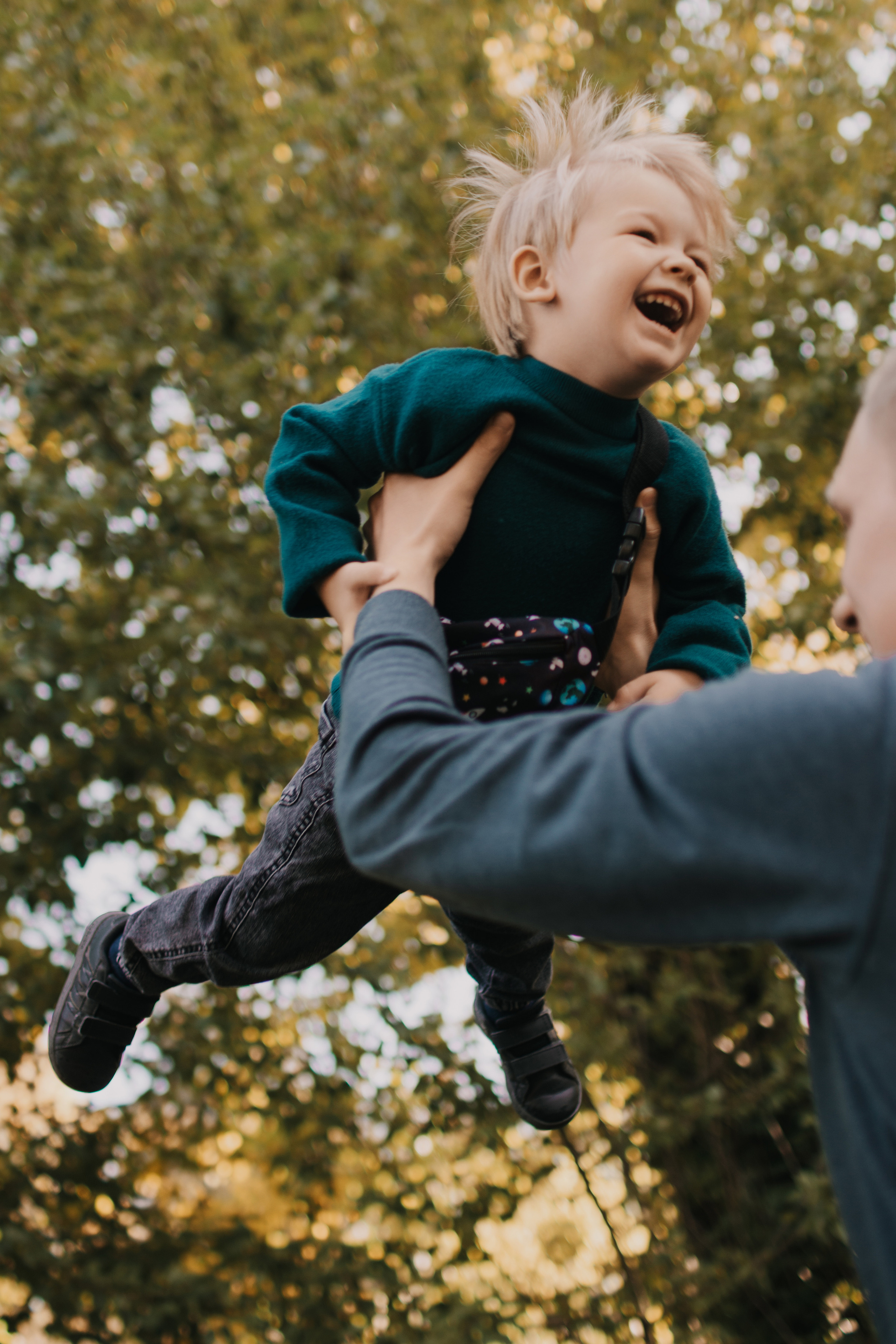 ПРОГУЛКА В ПАРКЕ. Семейный фотограф в Екатеринбурге Всеволод и Марина Пономаревы