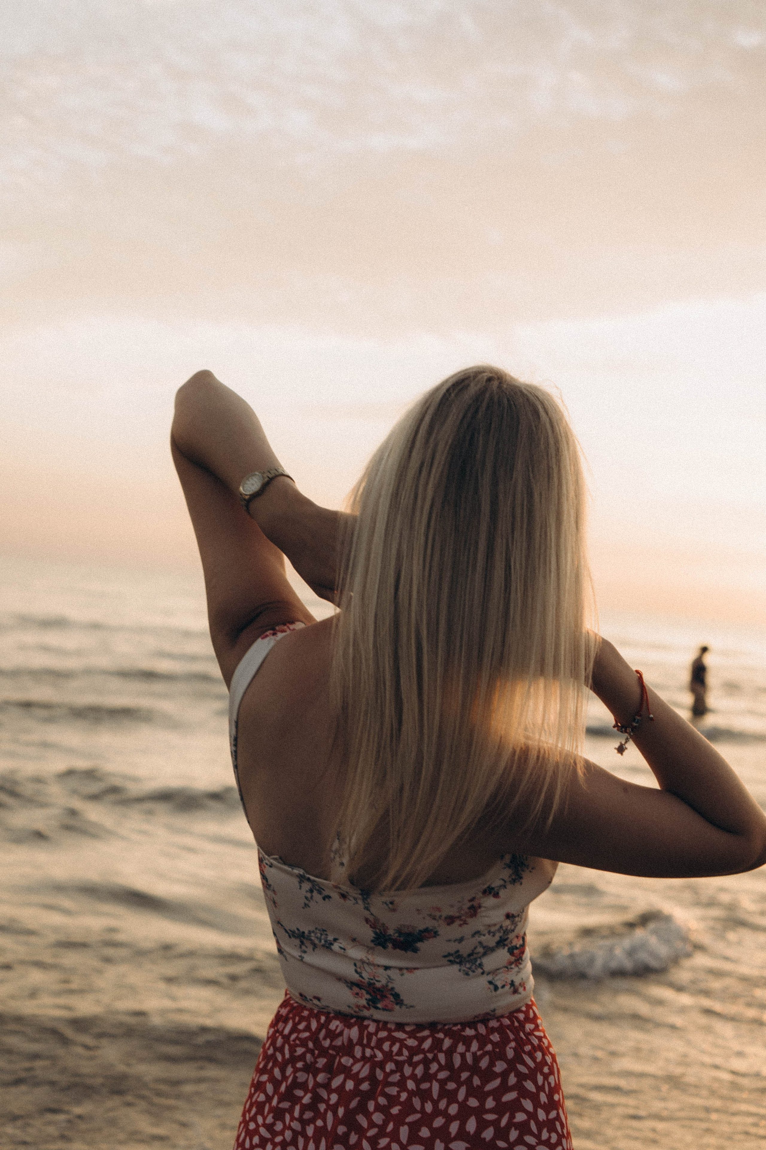 Июльский вечер на берегу черного моря. Профессиональный фотограф, Санкт-Петербург — Виктория Богомолова