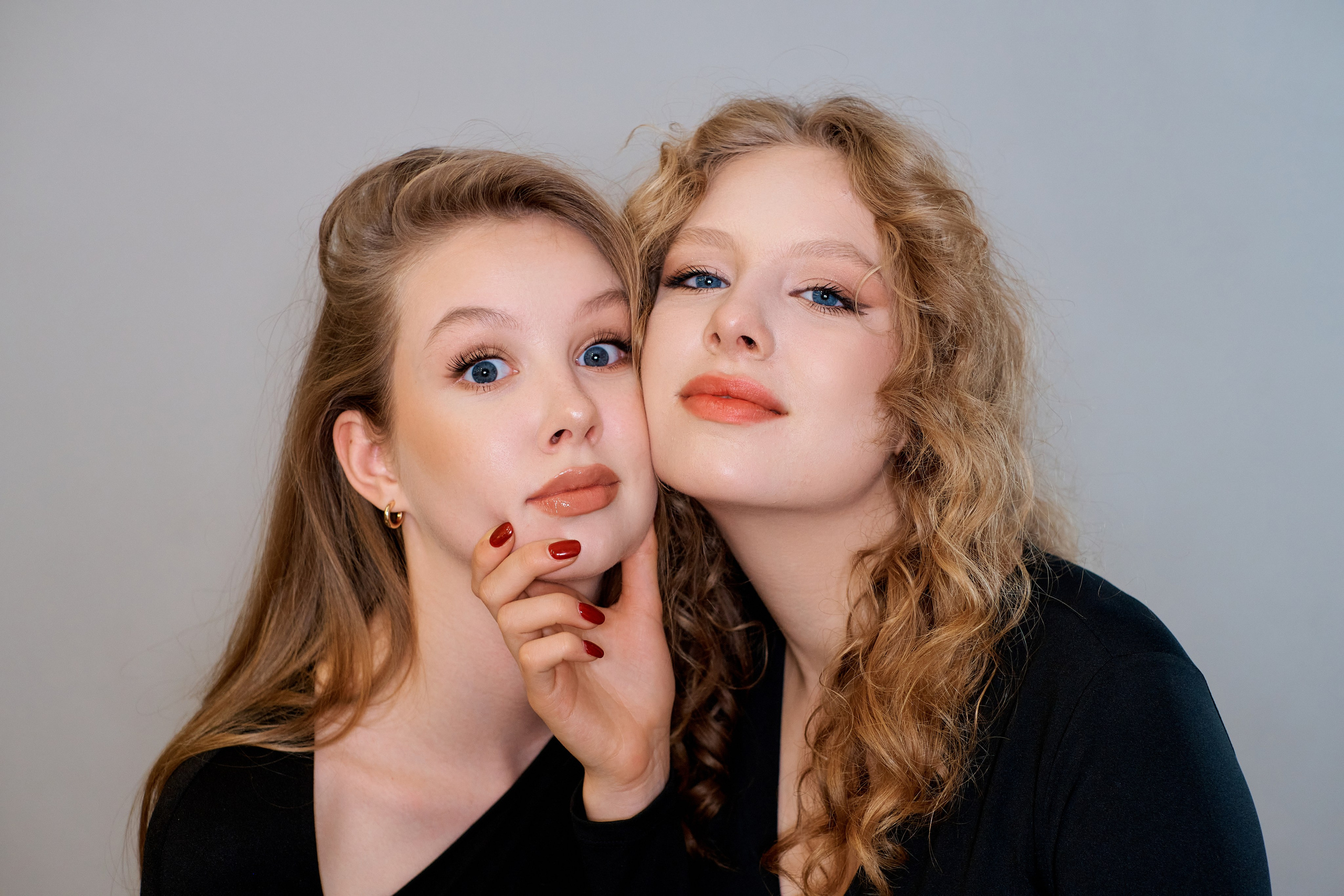 Семейная фотосессия дома. Фотограф Таганрог Анна Трайжон