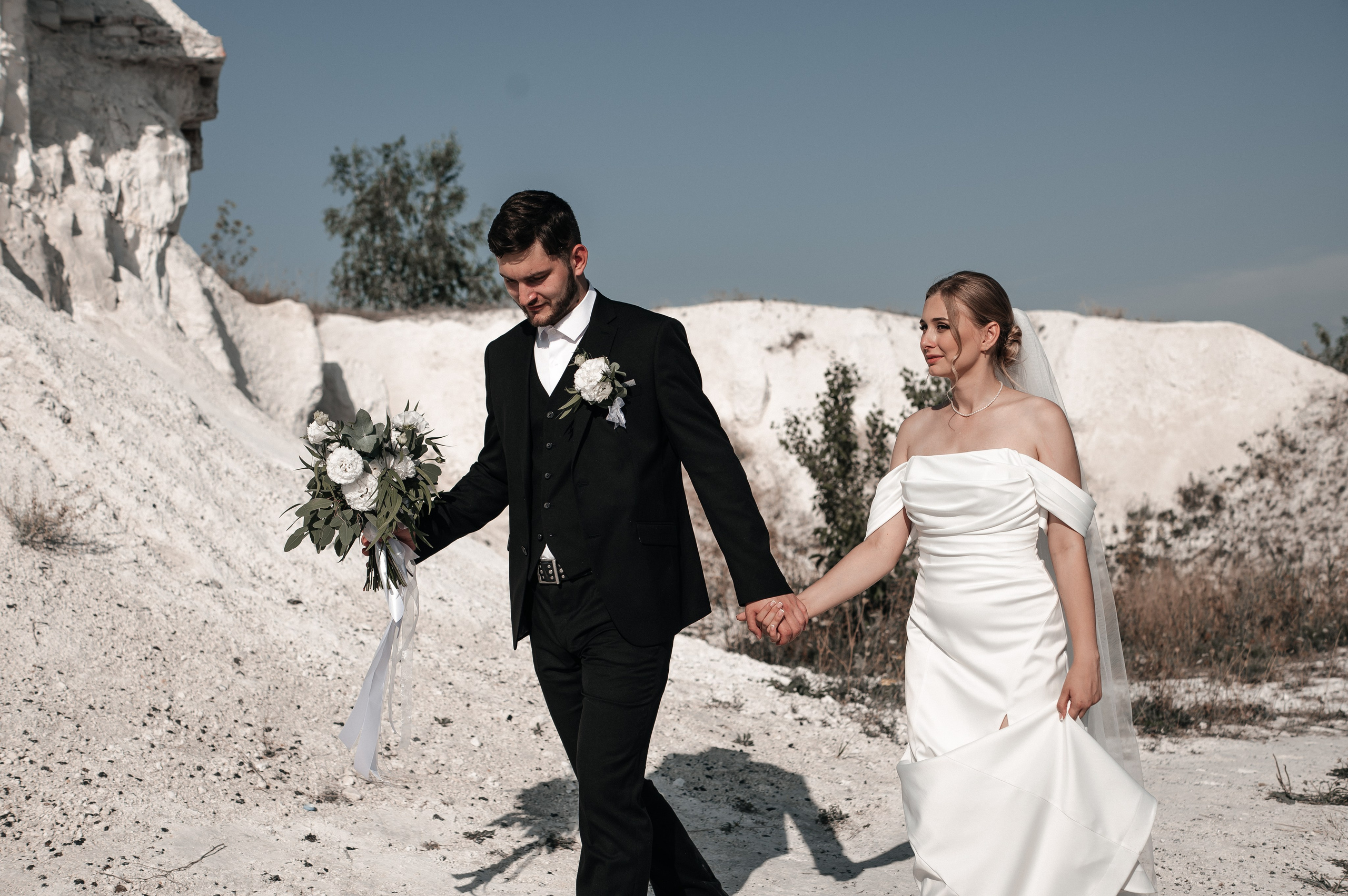 Даниил и Валерия. Черная утка. Полный день. Фотограф Екатерина Бочарникова