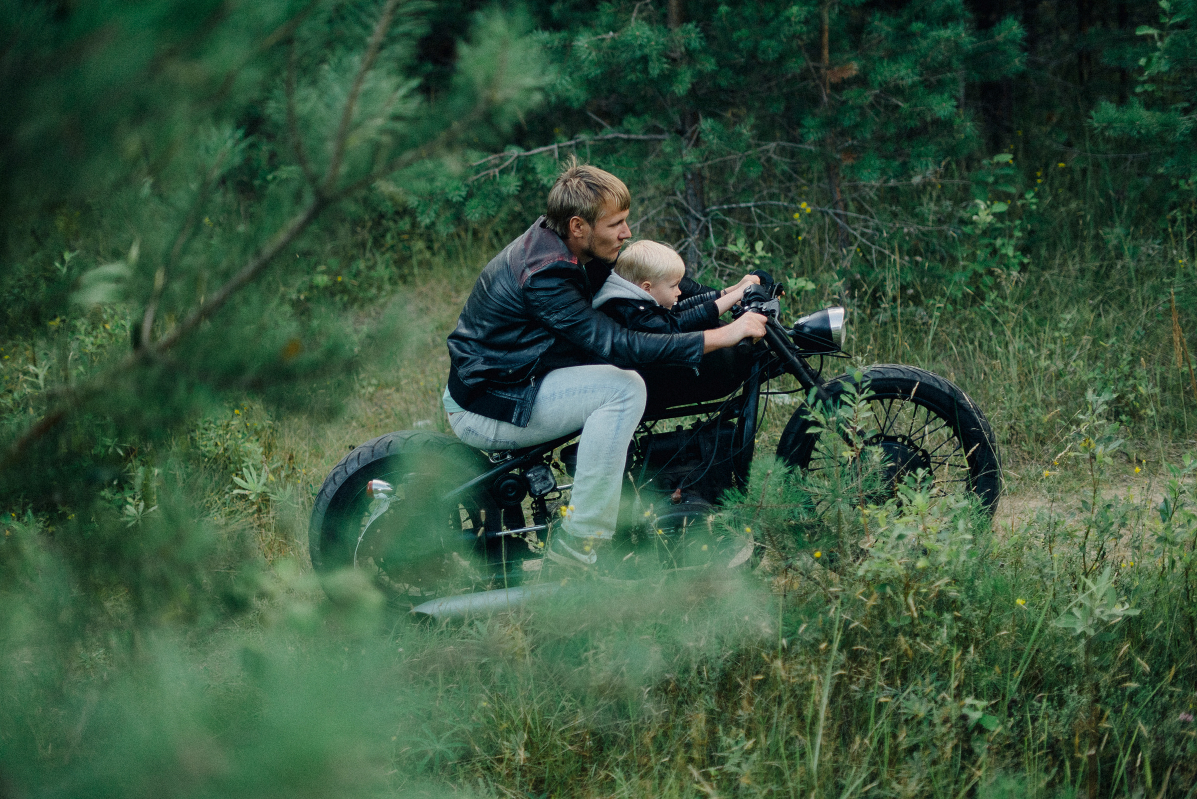 Саша, Даша и Сэм | семейная. Свадебный фотограф Роман Чигарев