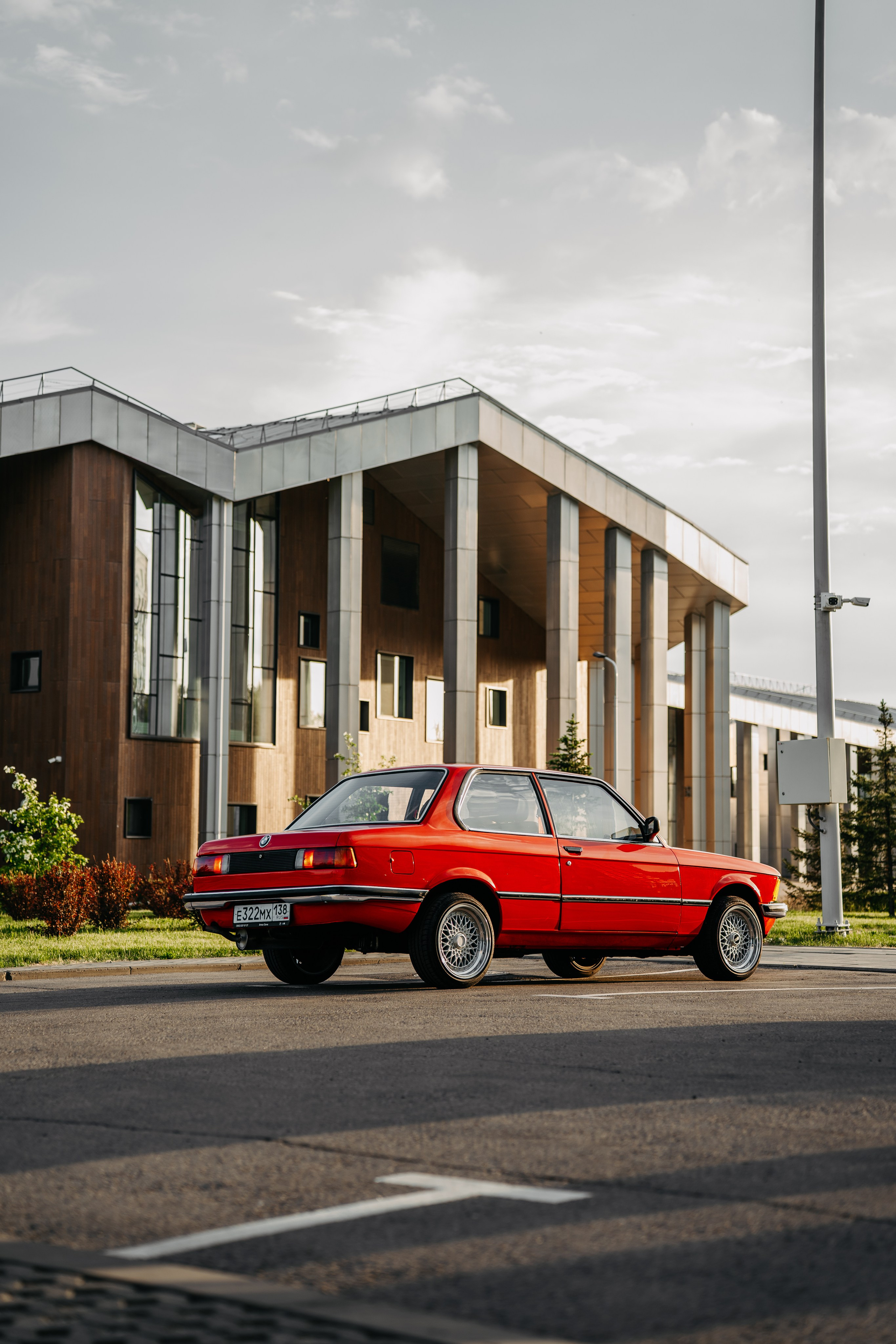 BMW e21. Фотограф, видеограф и пилот дрона на Байкале