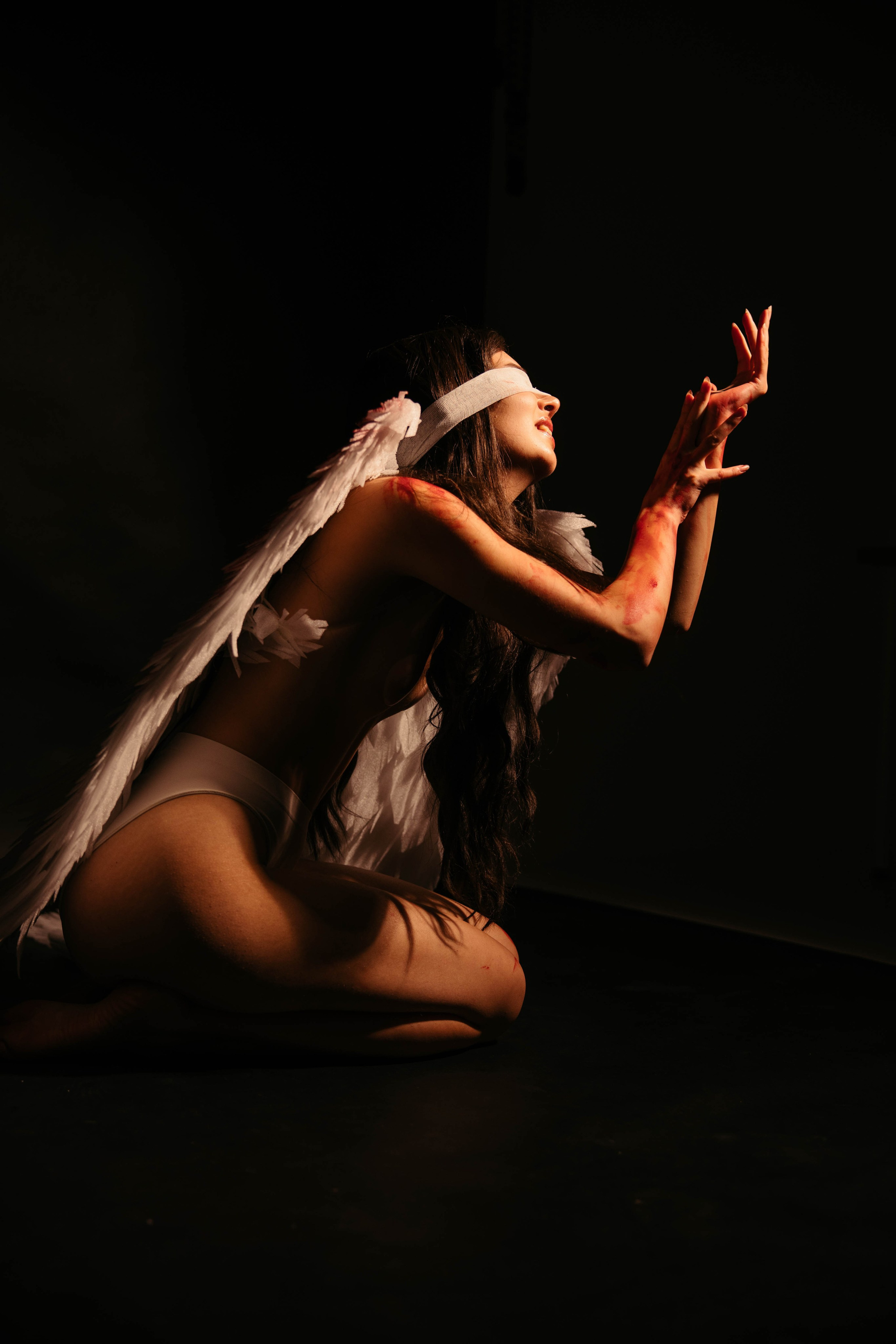 Падение ангела. Питерский фотограф