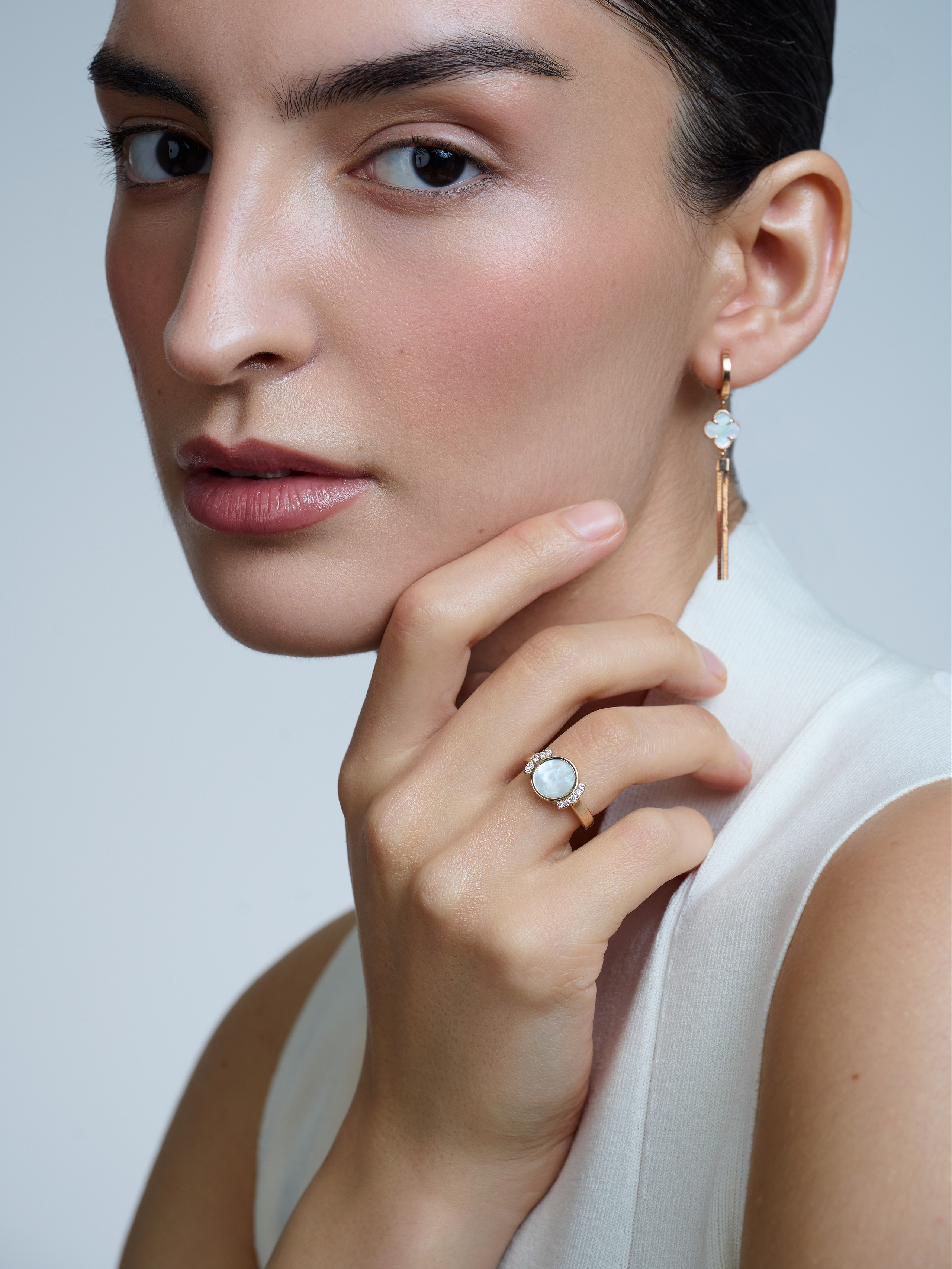 Каталог для бренда AllTime. Фотограф для брендов в Москве Ксения Чупрунова