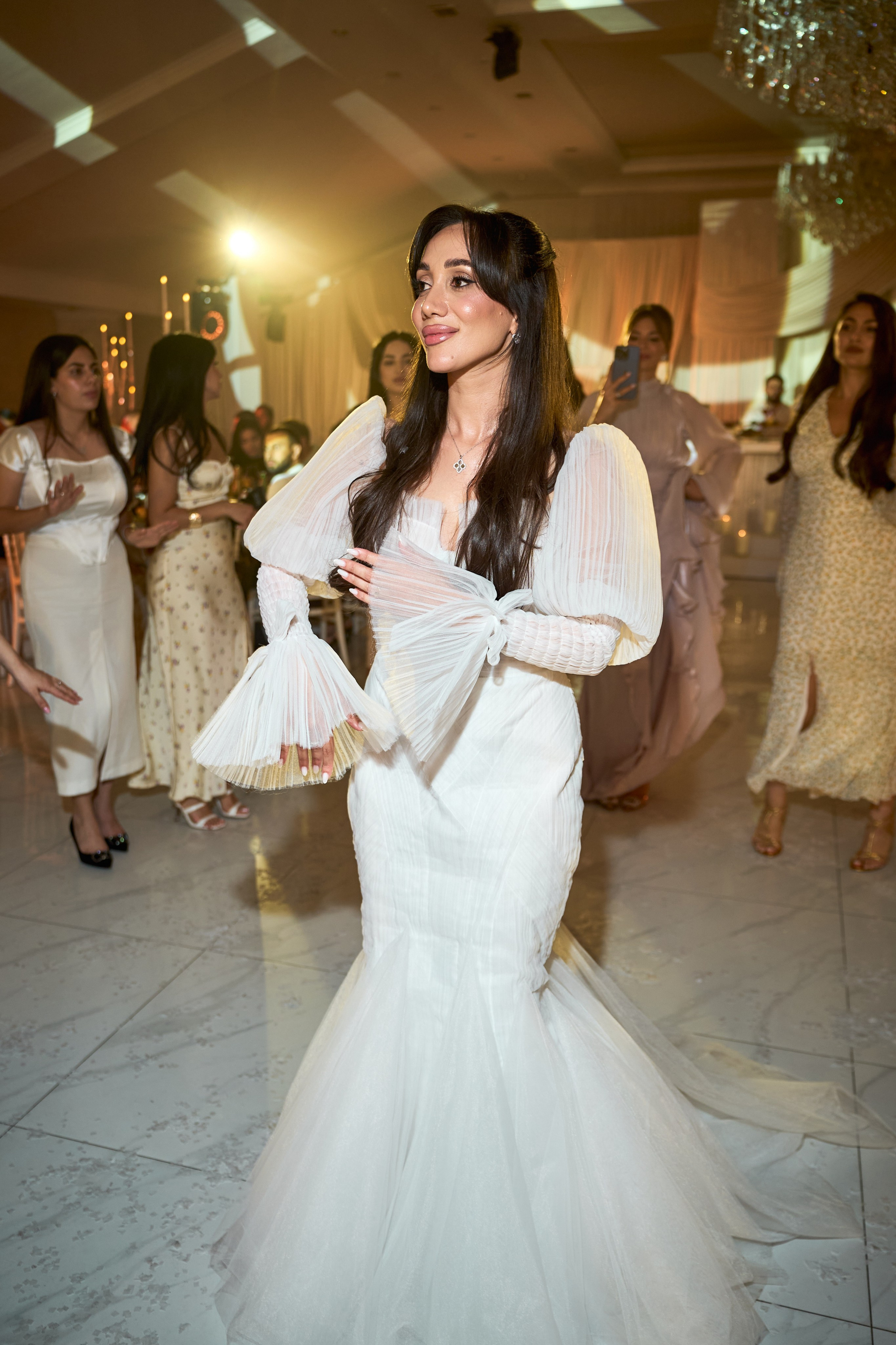 Сватовство в Краснодаре от лучших фотографов и операторов TWINS STUDIO. ТВИНС СТУДИО — лучшие свадебные фотографы и видеографы в Краснодаре