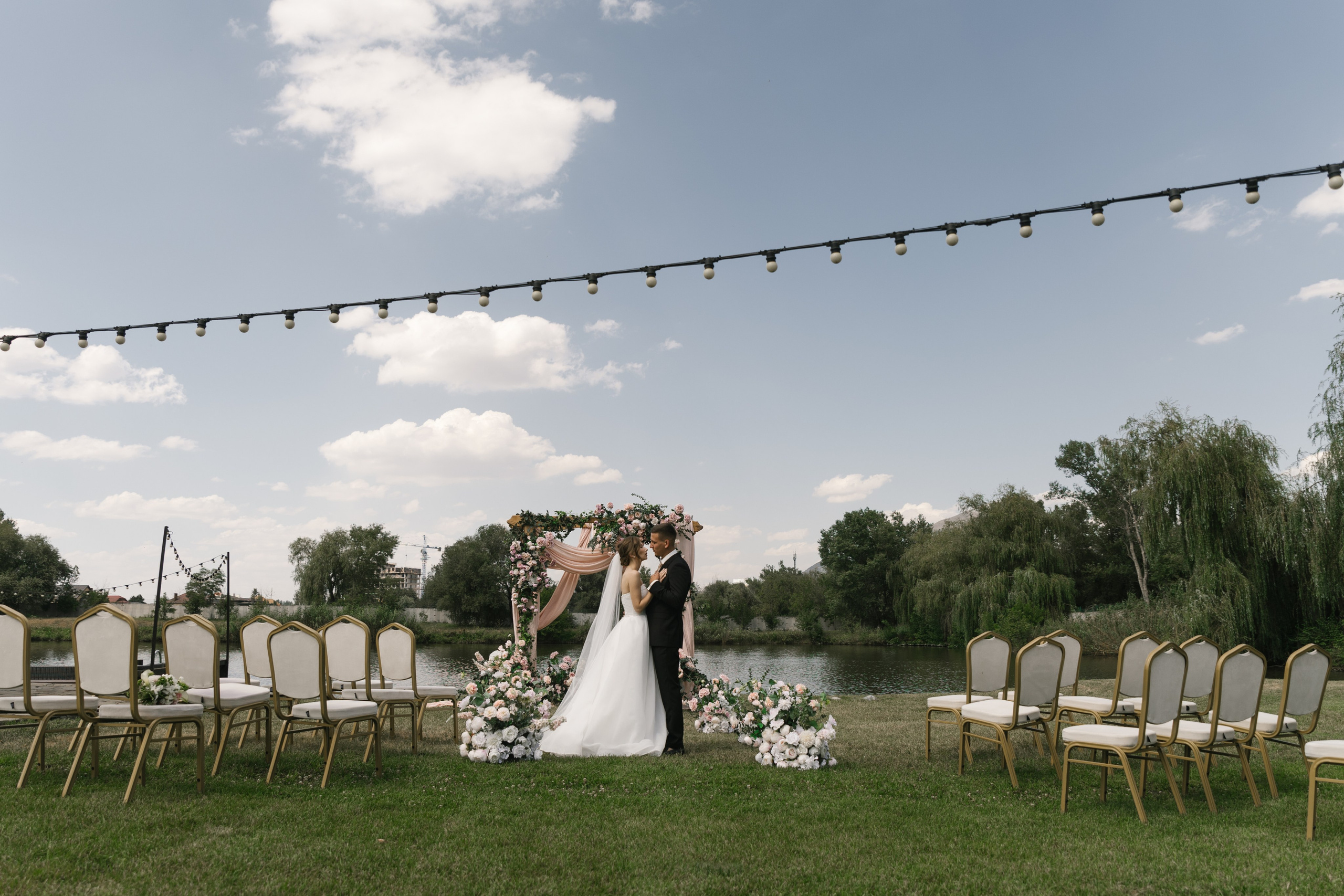 Александр и Дарья. Свадебный фотограф в Пятигорске и КМВ Софья Аджикеримова