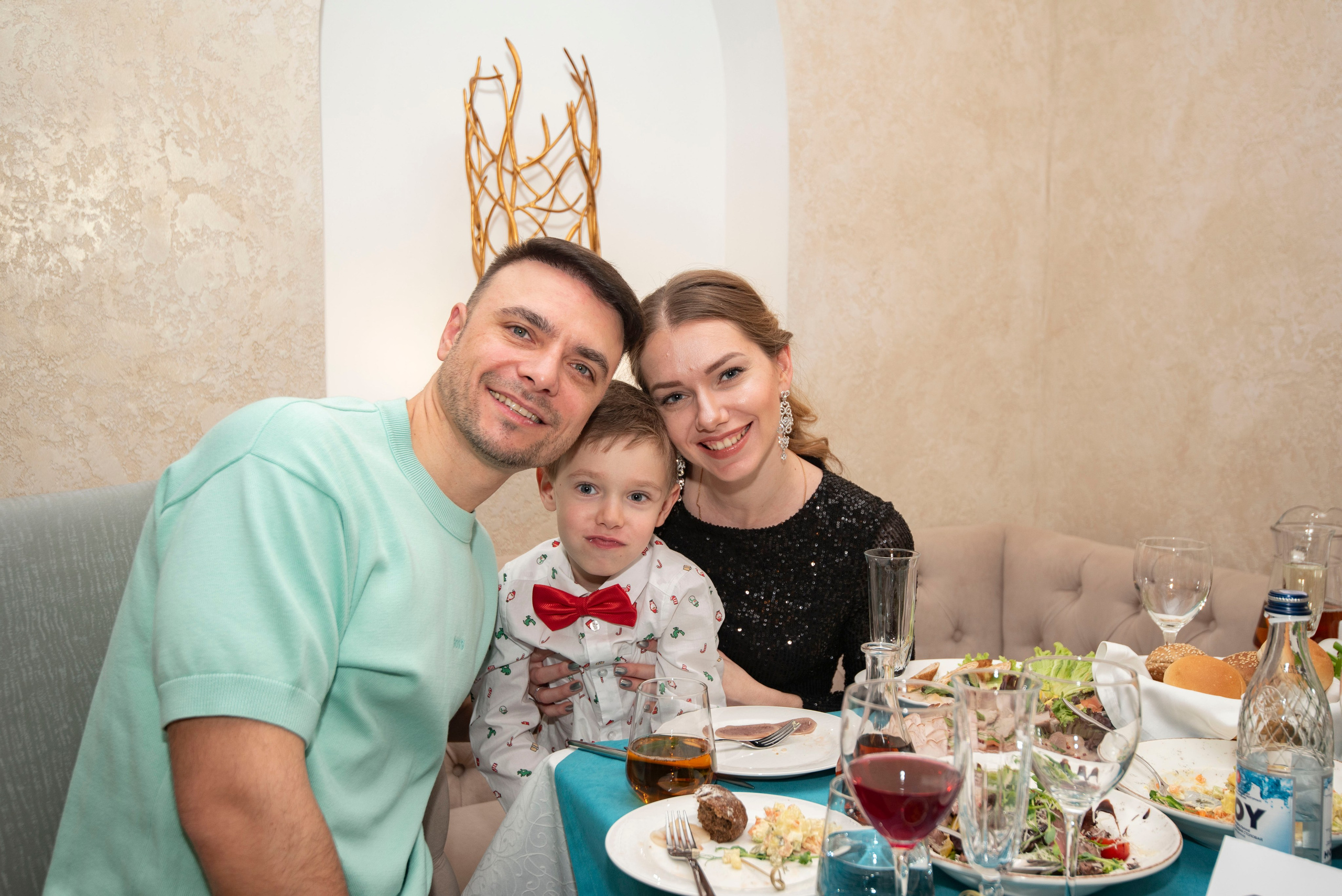 Фотограф на мероприятие. Свадебный, семейный, фэшн фотограф, школьный фотограф в Сочи