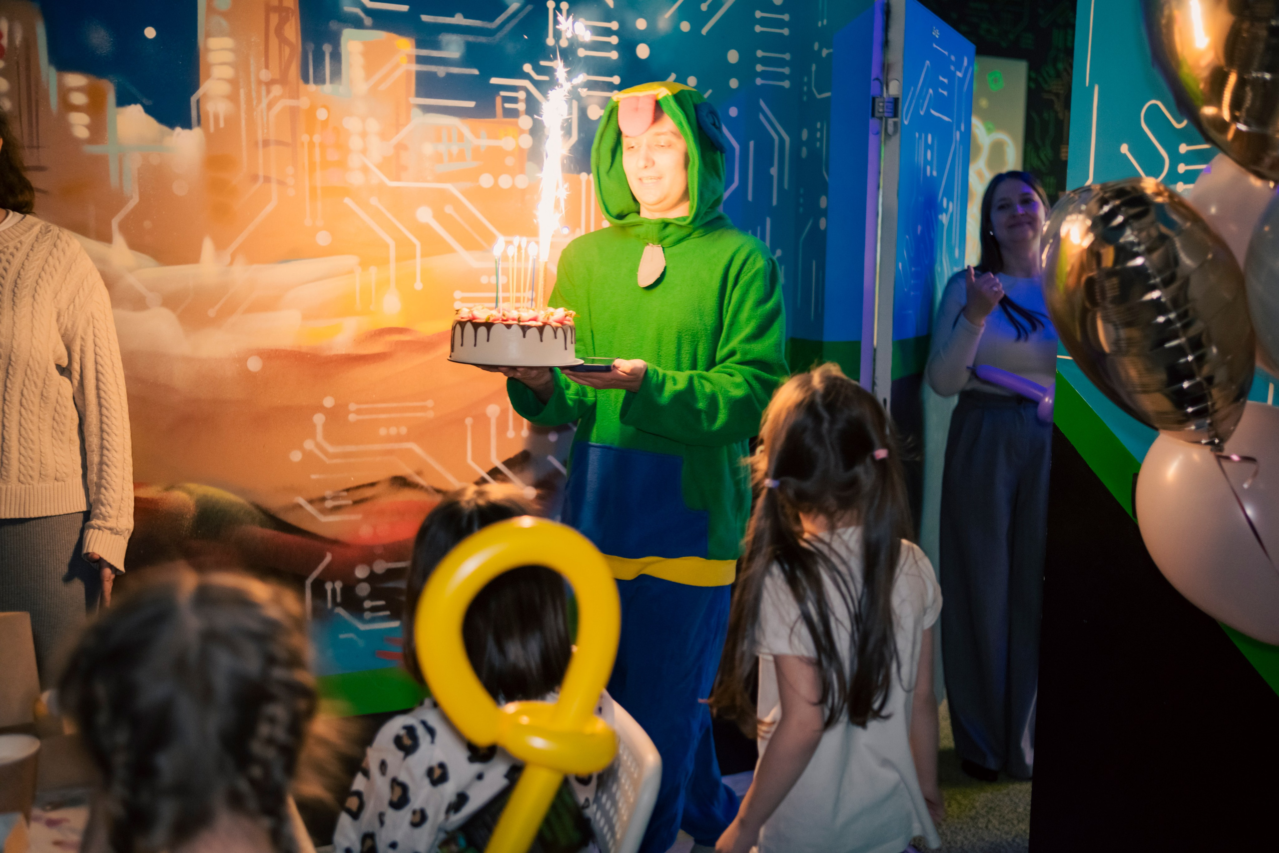 VR April-May. Felixtones