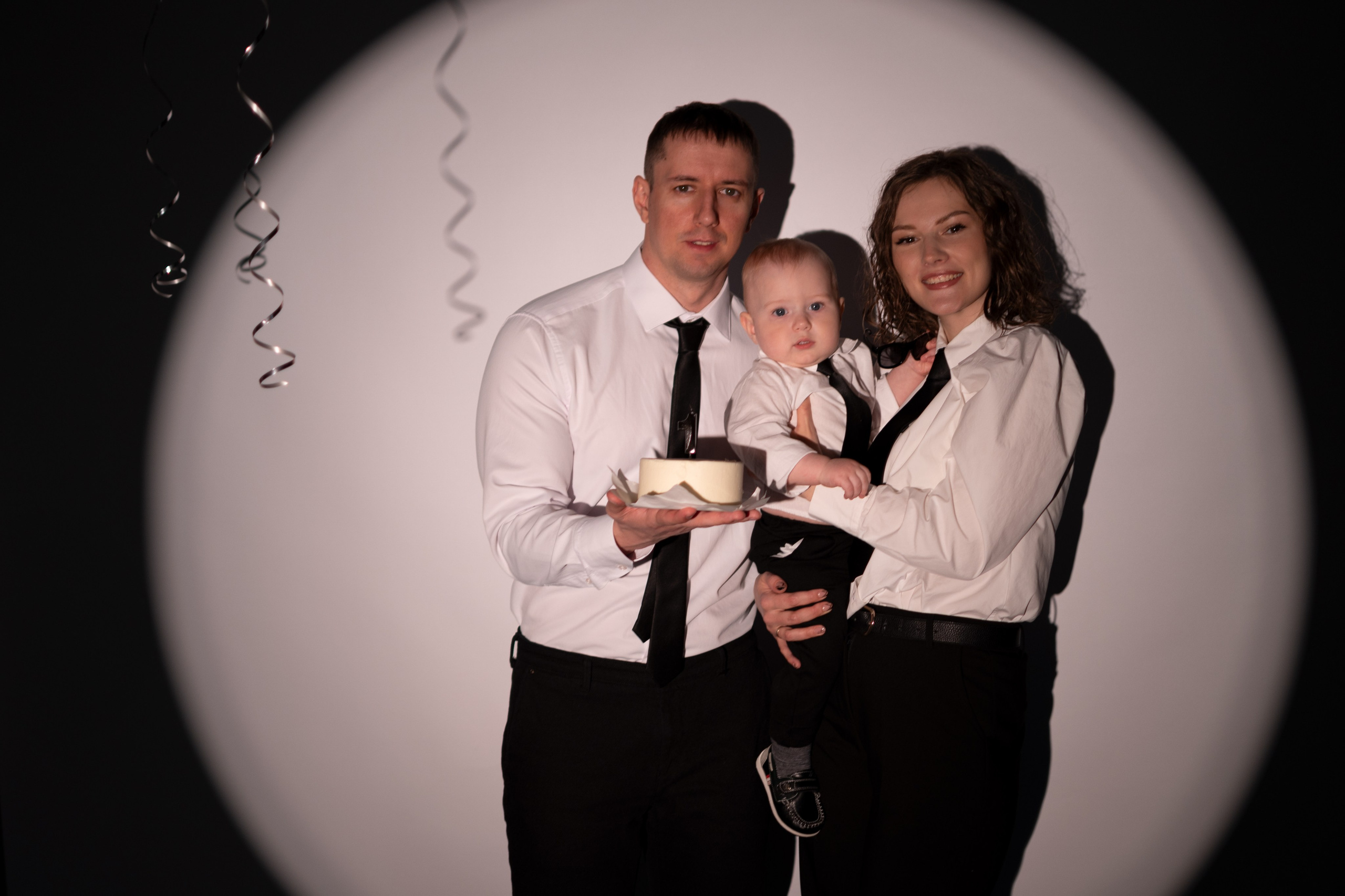 Годовасие Артема. Семейный и свадебный фотограф Губкинский и Ставрополь