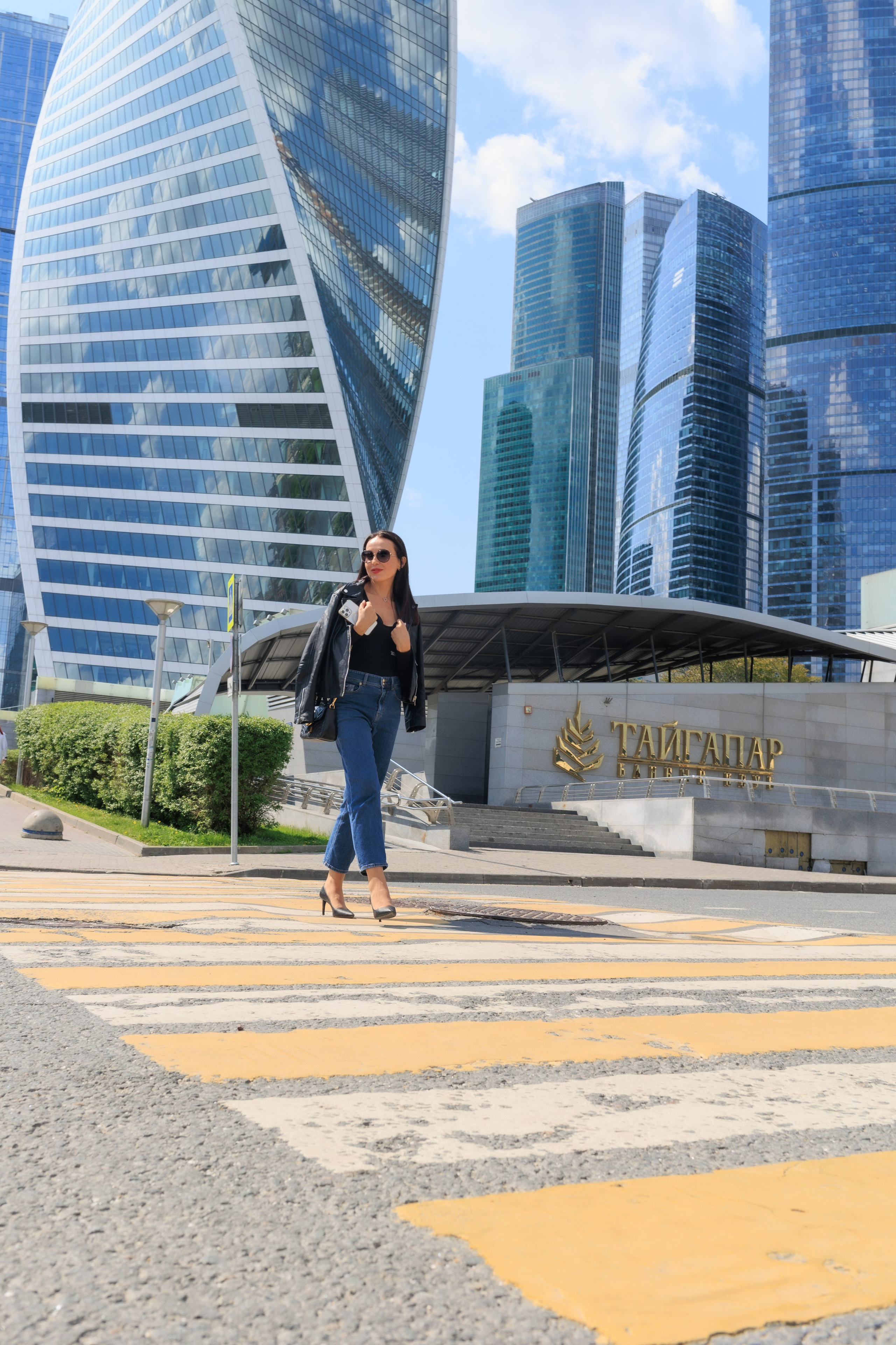 АЛЛА. Я фотограф из Москвы к Вашим услугам