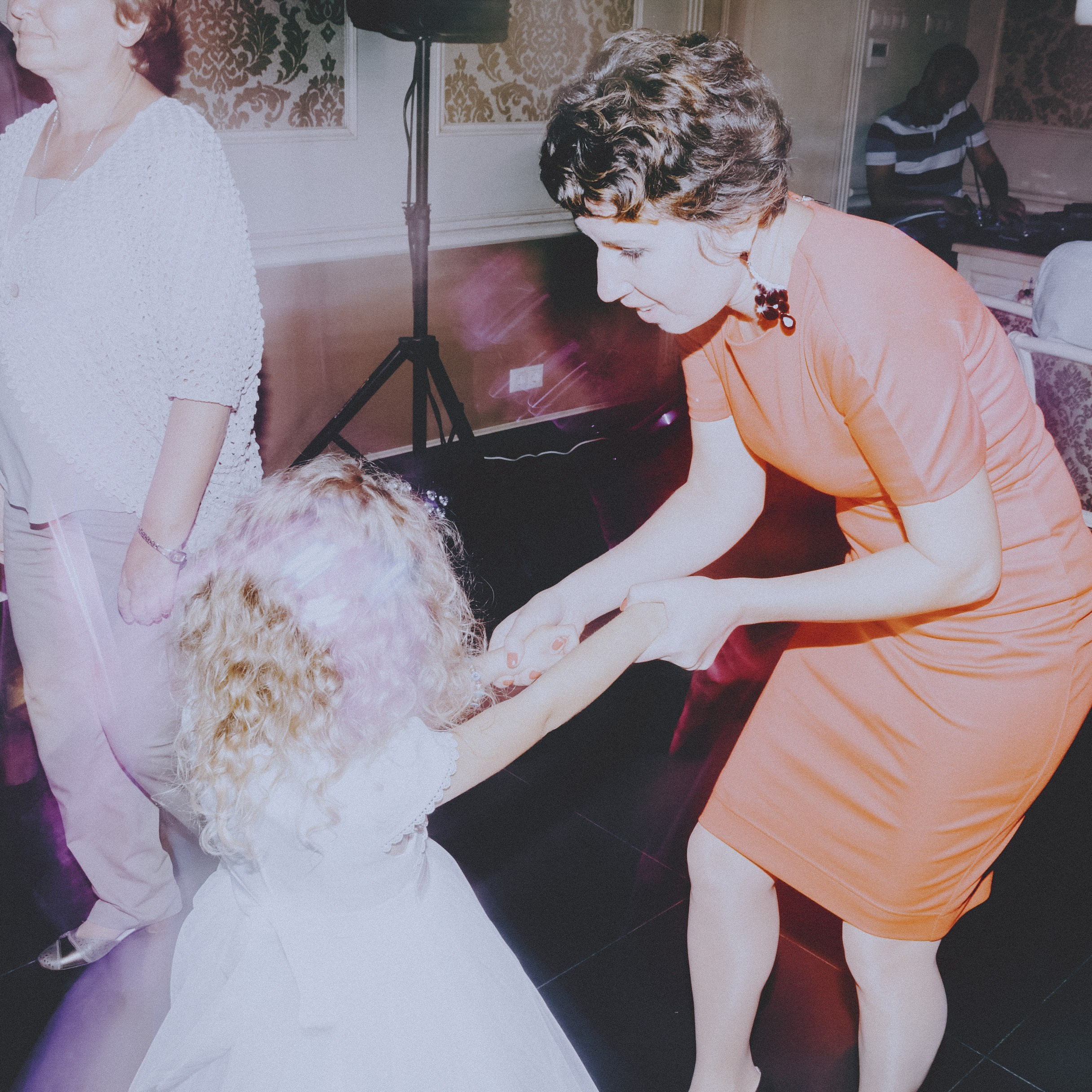 Солнце, яблоки и лодка. Фотограф Серафим Крюков