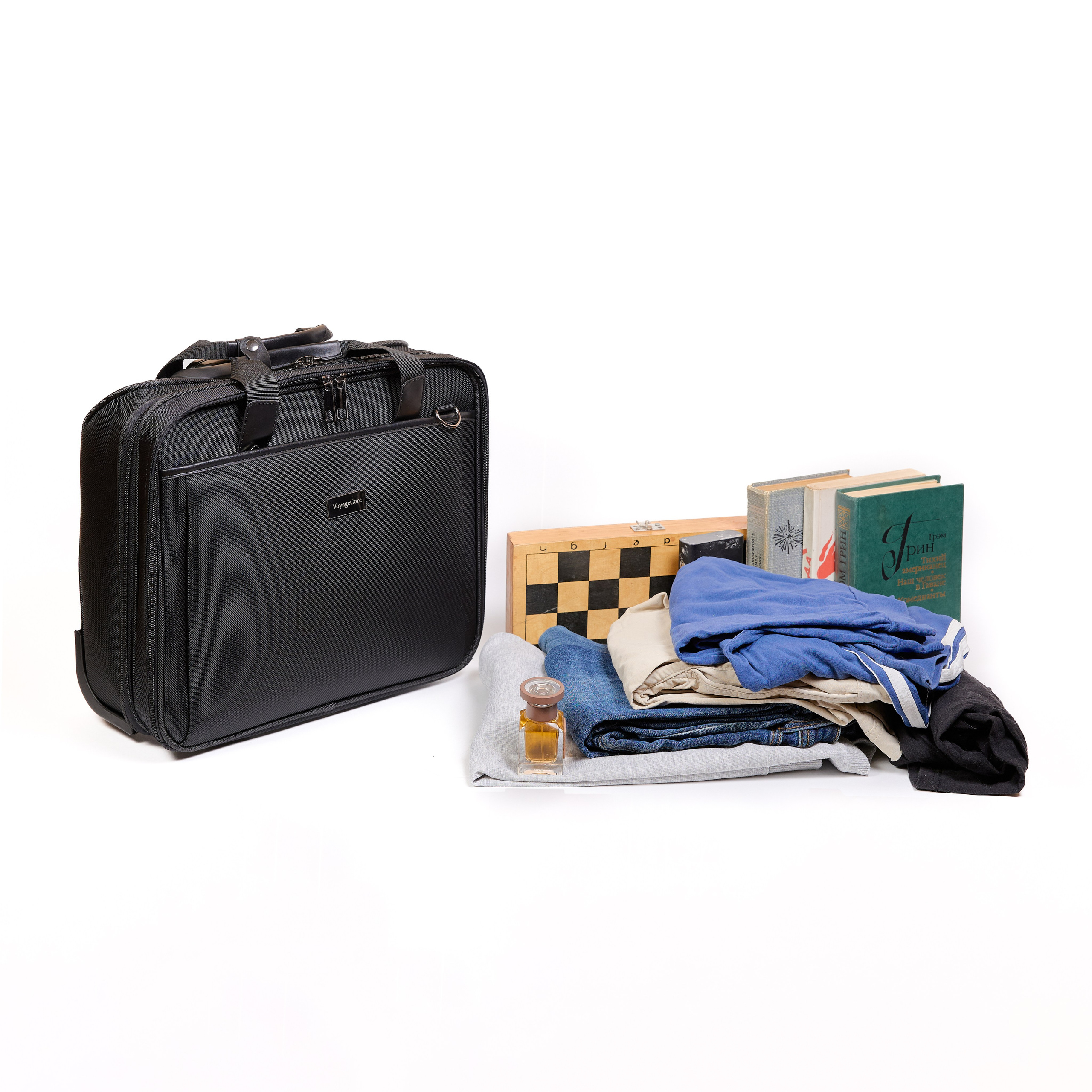 Чемодан «Voyage Core». Предметный и репортажный фотограф Алексей Кротов
