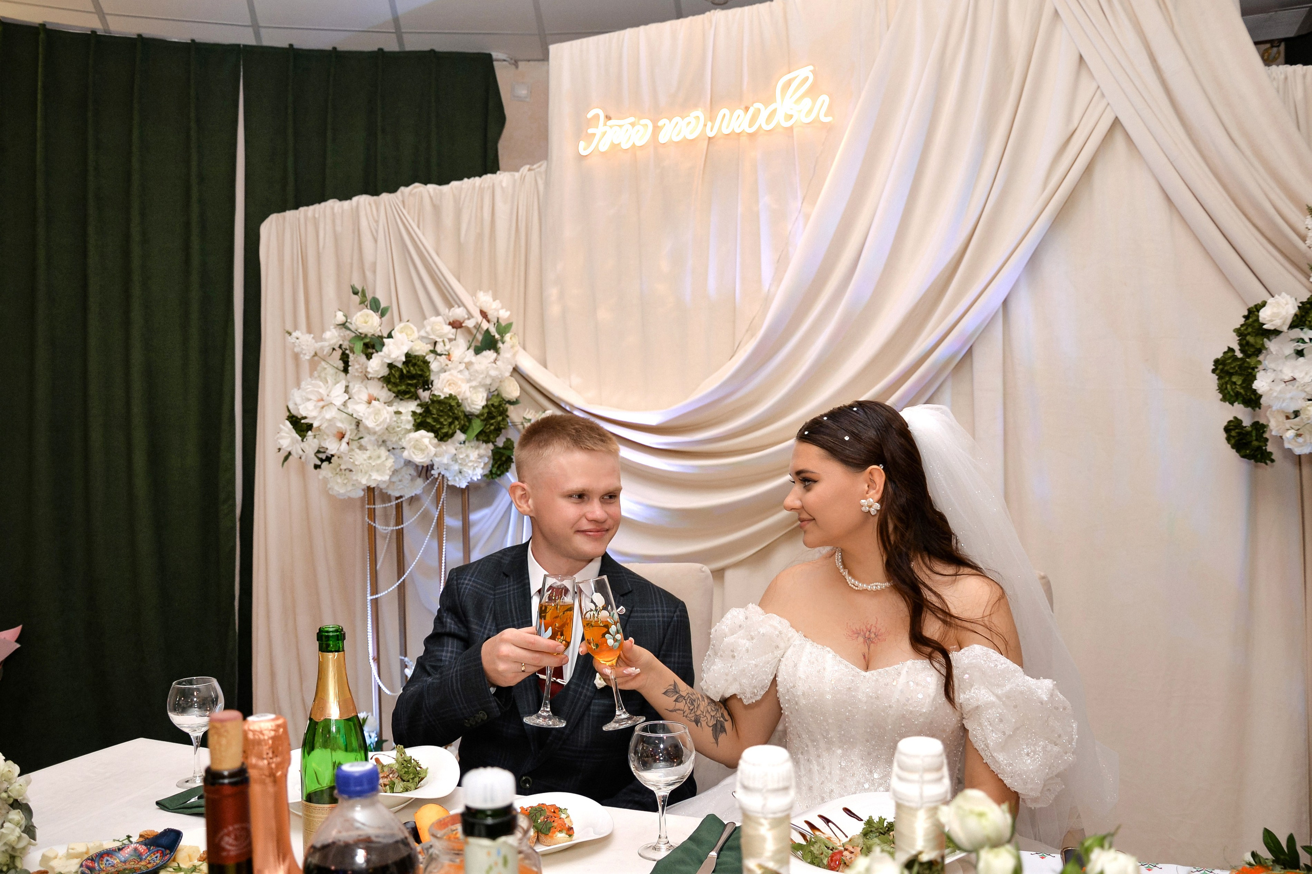 Карина и Саша. 5.09.25. Семейный и свадебный фотограф Галина Абакумова, фотосессии в Белгороде