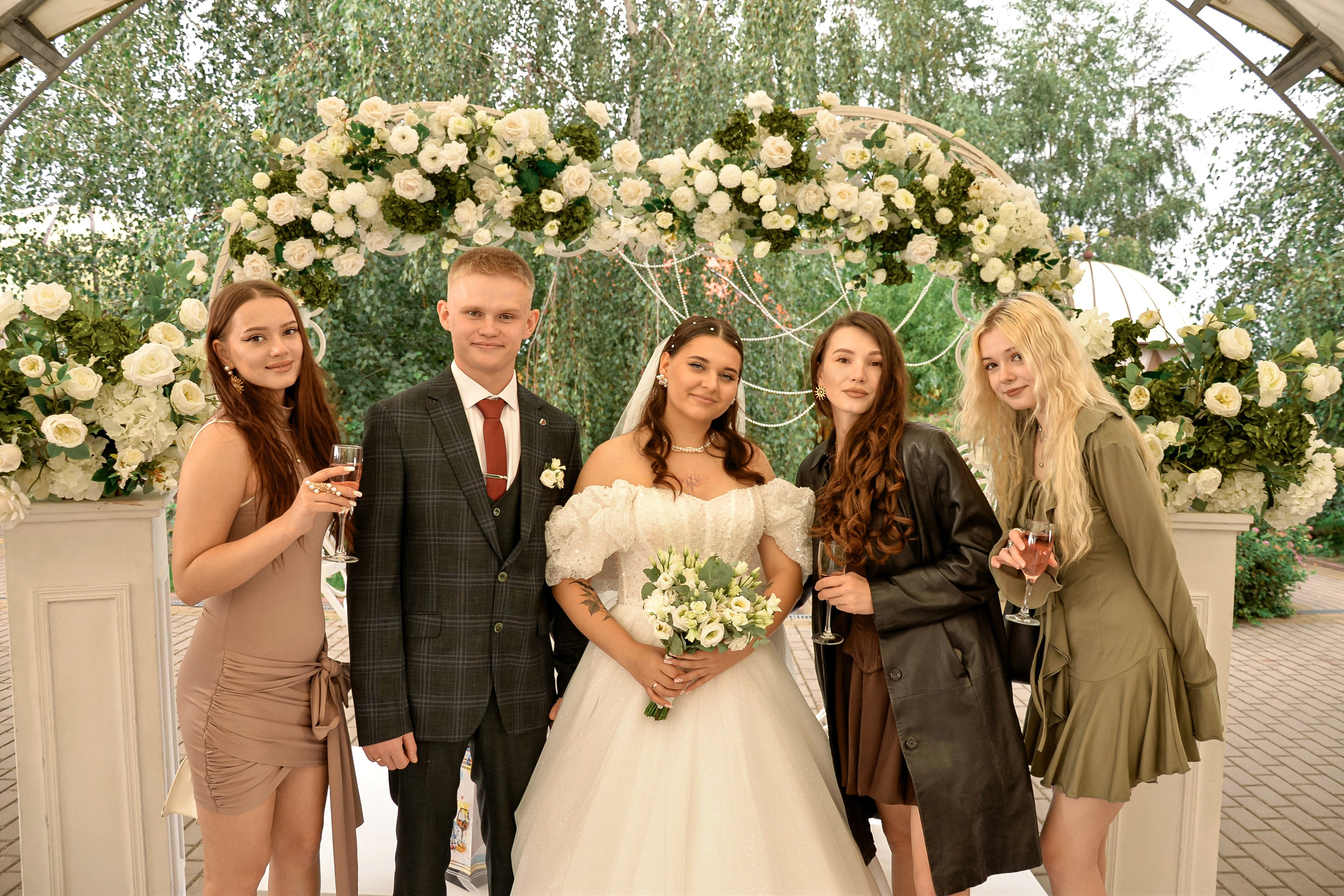 Карина и Саша. 5.09.25. Семейный и свадебный фотограф Галина Абакумова, фотосессии в Белгороде