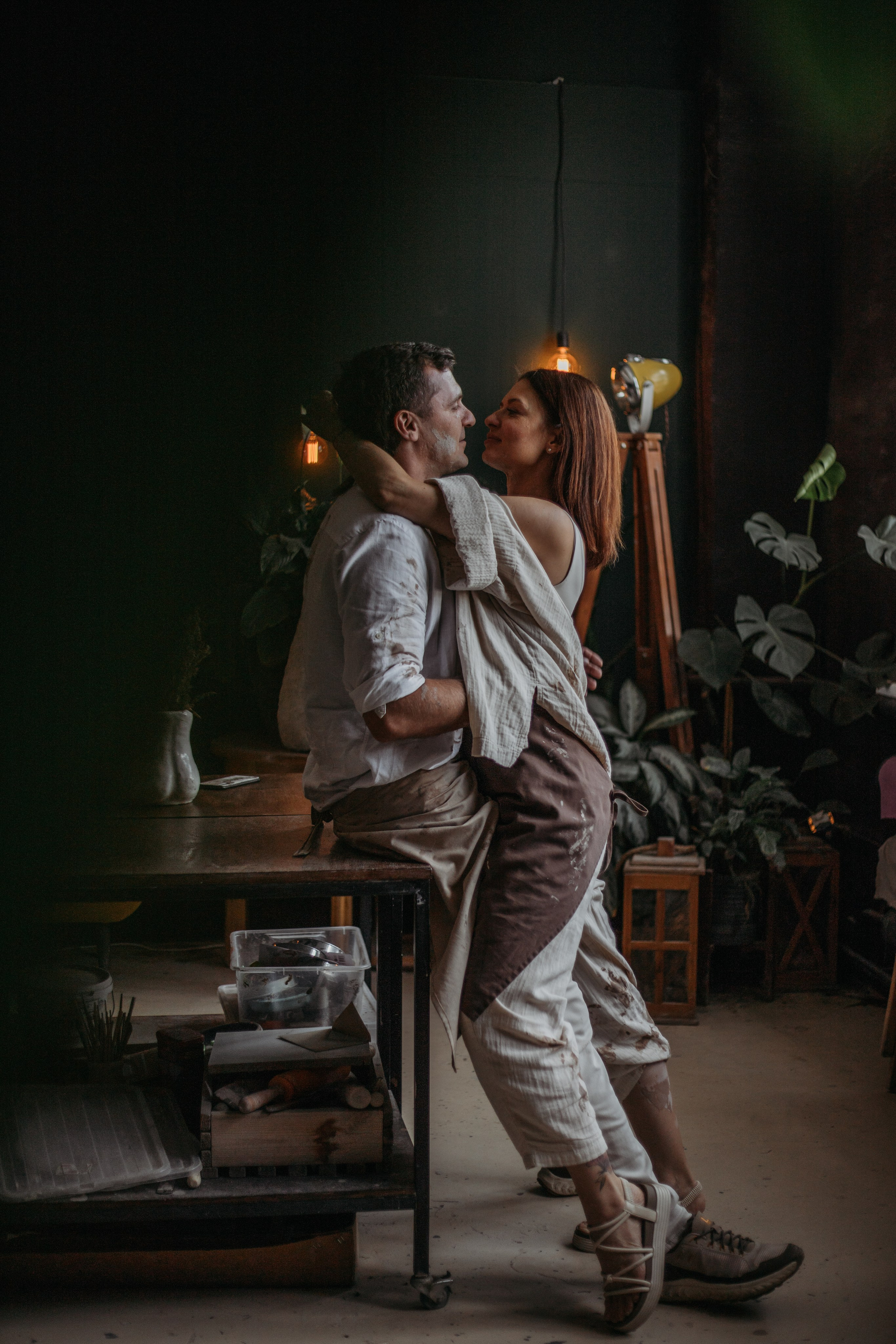 Свидание в гончарной. Венера Гайн. Репортажный фотограф  Тюмень. Обучение фотографии с 0