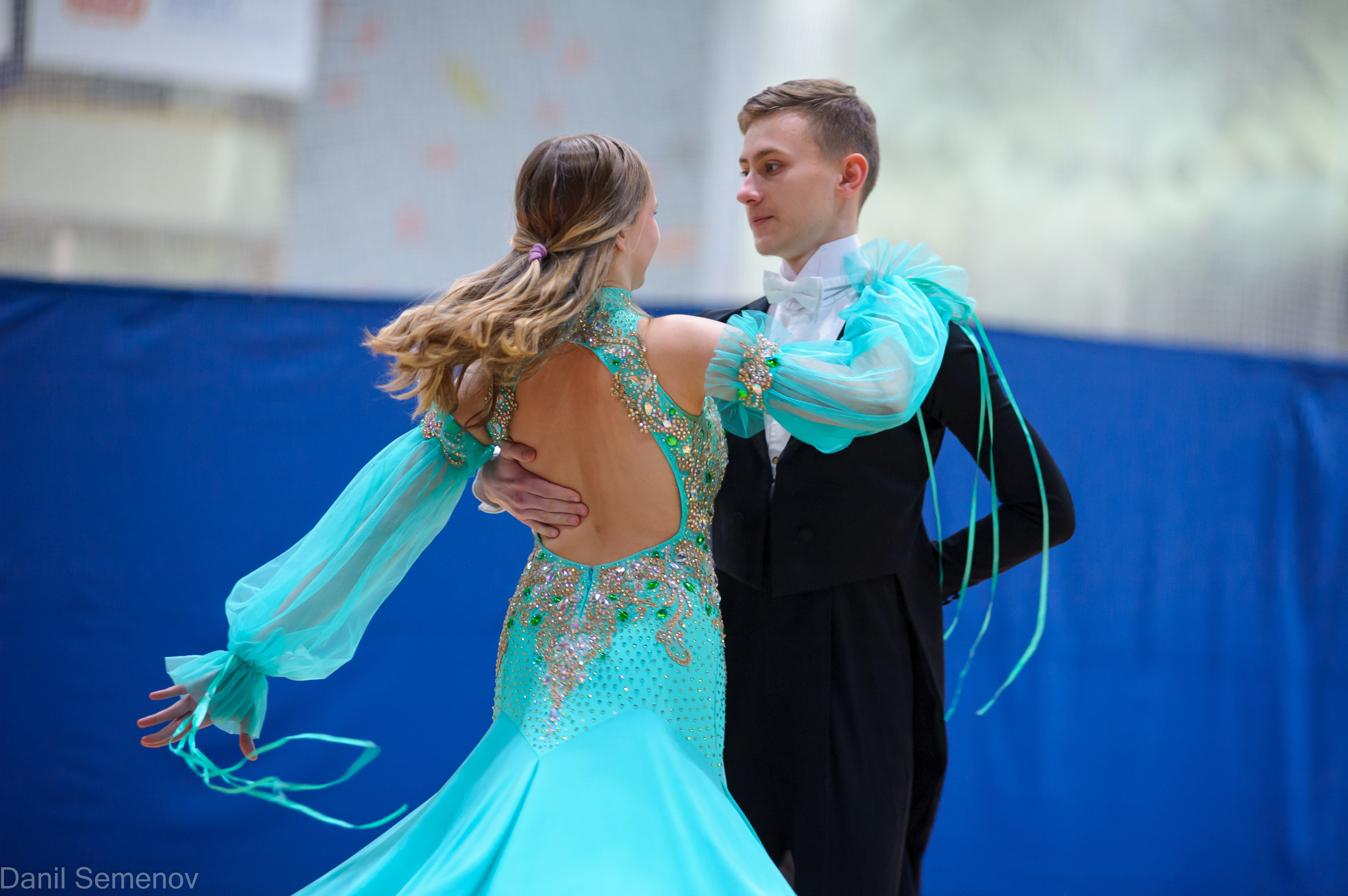 Контакты. Фотограф Магнитогорск Данил Семенов