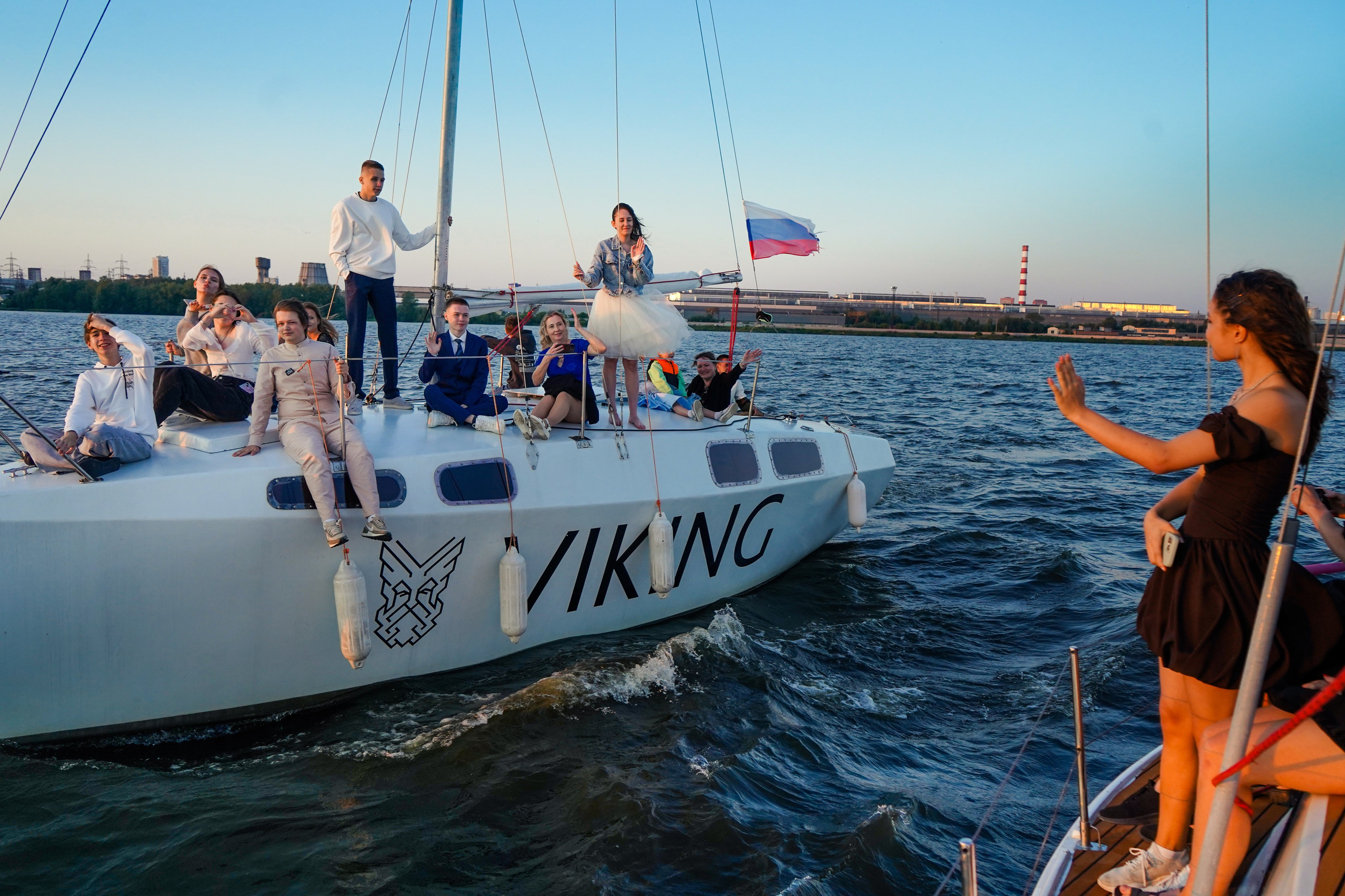 Выпускной 9 класса школа 19 в Коматек. Семейный и портретный фотограф в Екатеринбурге Анна Лобанова