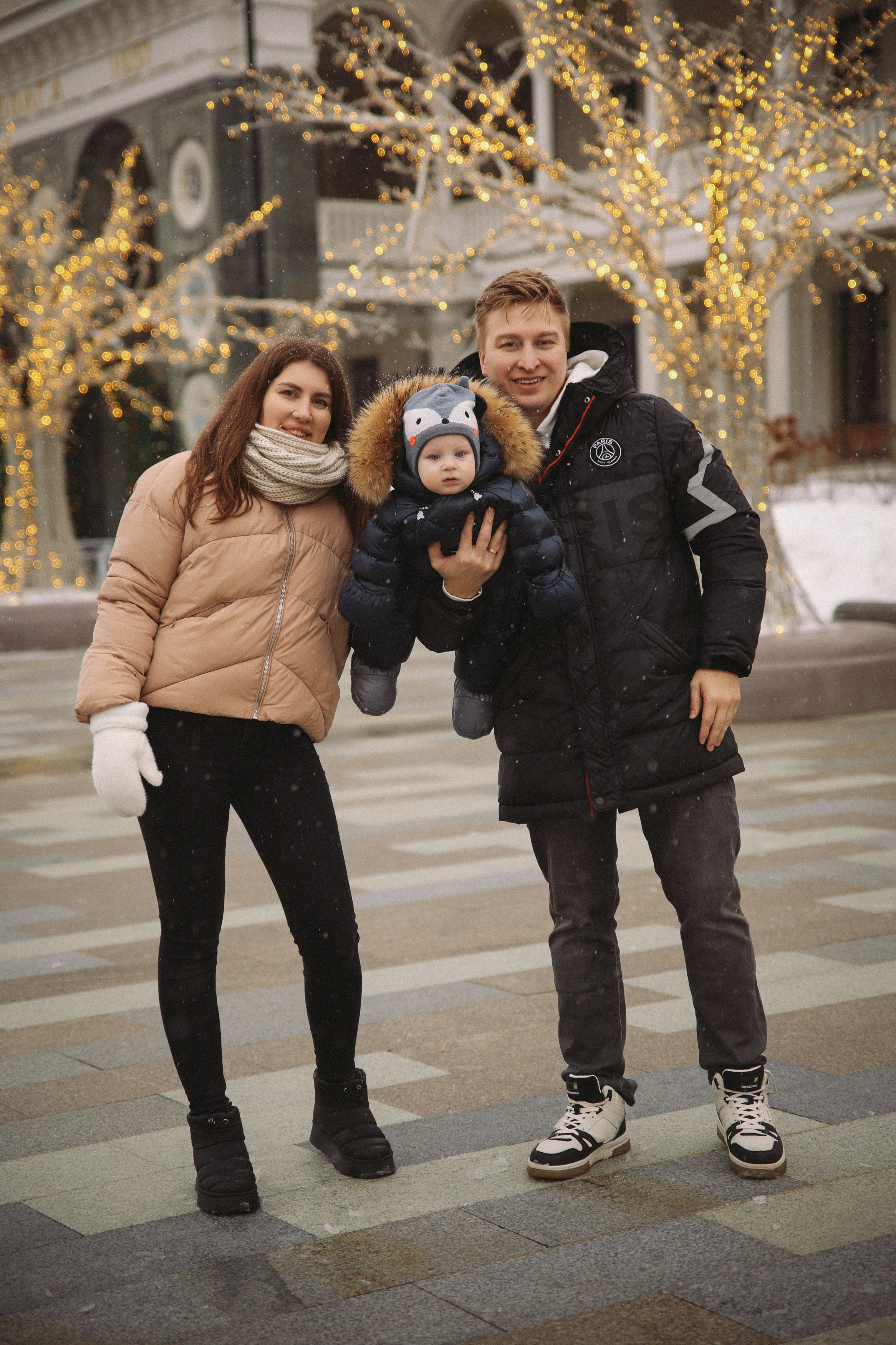 Семейная фотосессия прогулка. Фотограф Владимир Москва