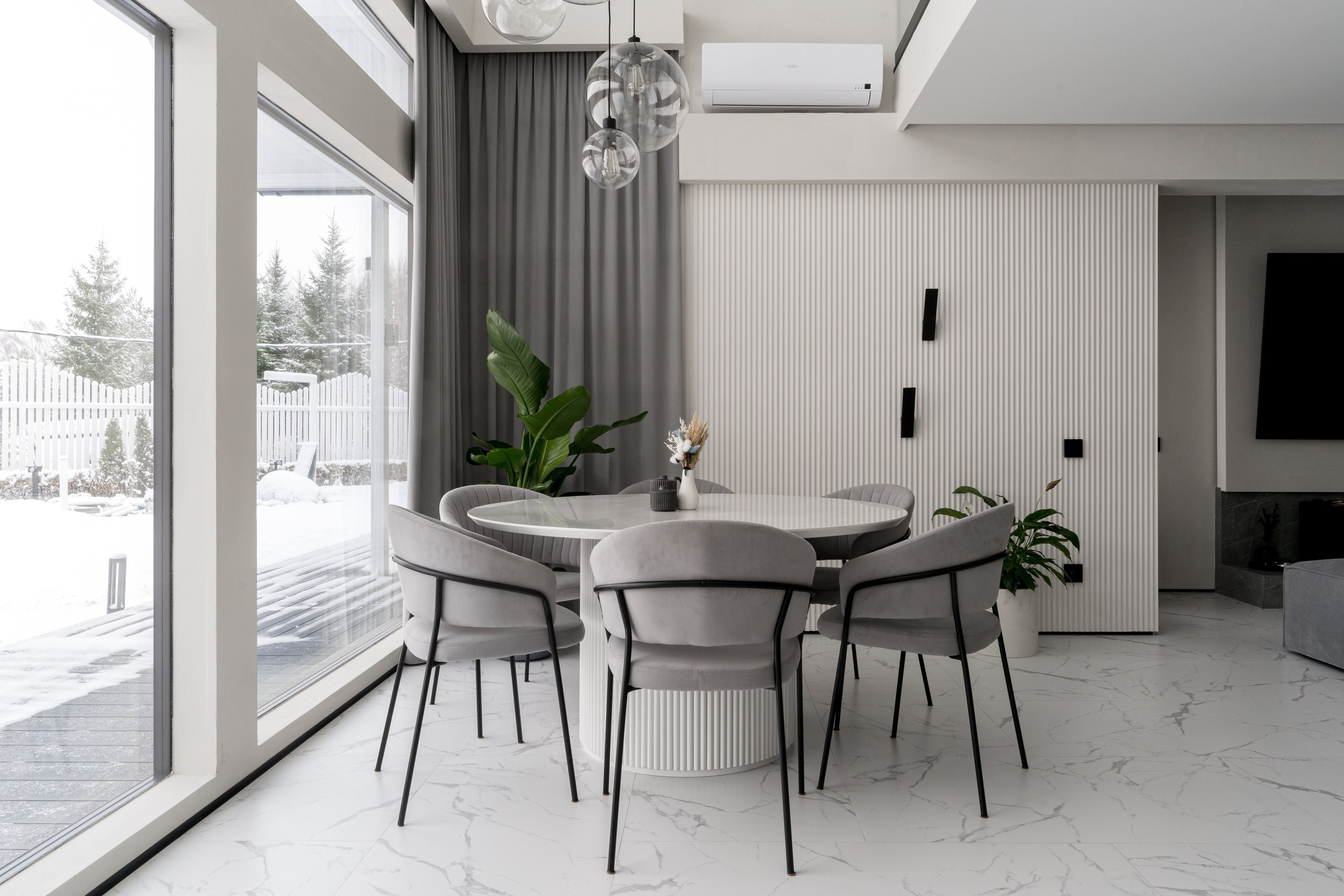 Реализация проекта индивидуального жилого дома в Московской области. Дизайнер интерьера в Дубне, Москве, Дмитрове