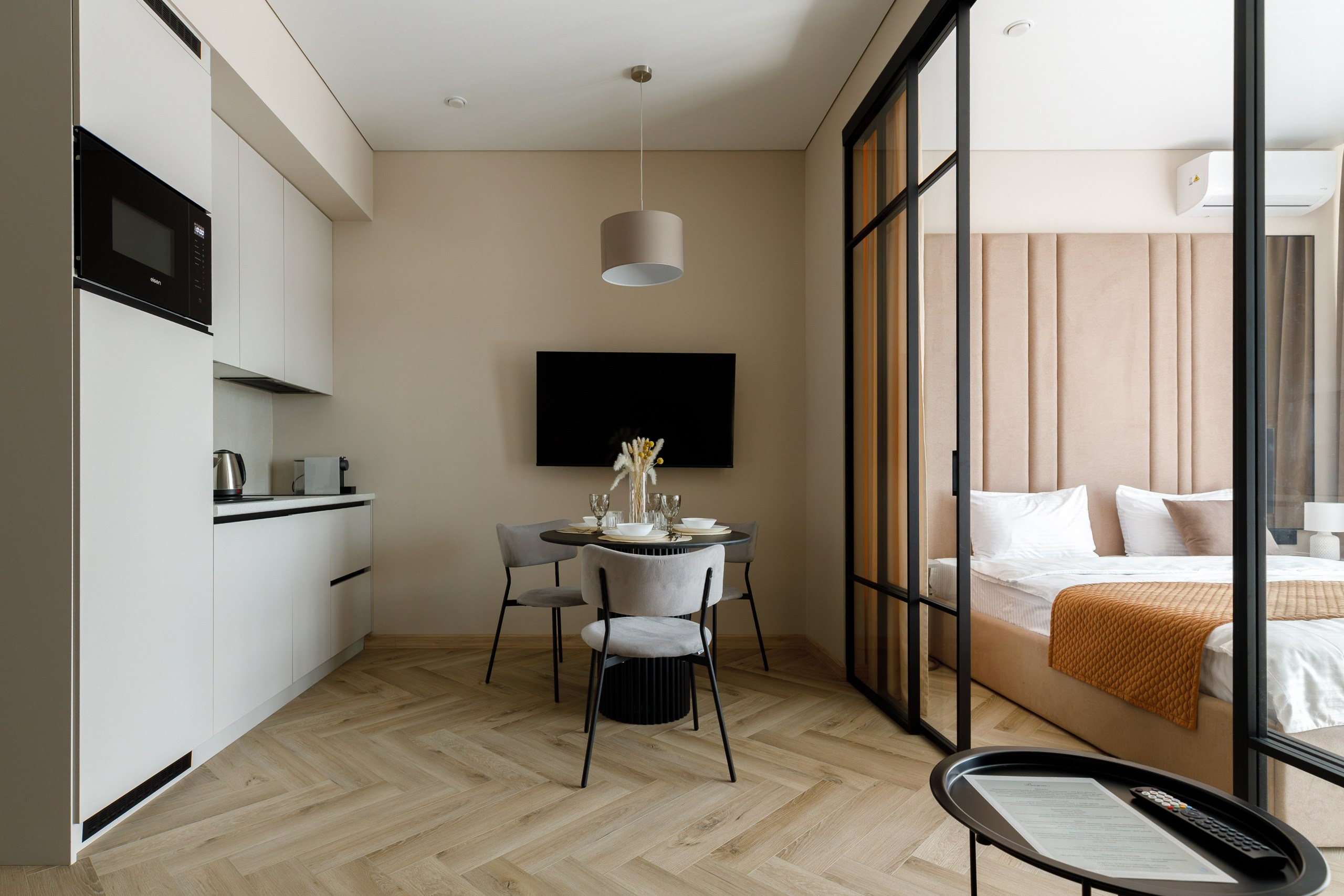 Судак. Апартаменты для суточной аренды. Atlas Apart-Hotel & SPA