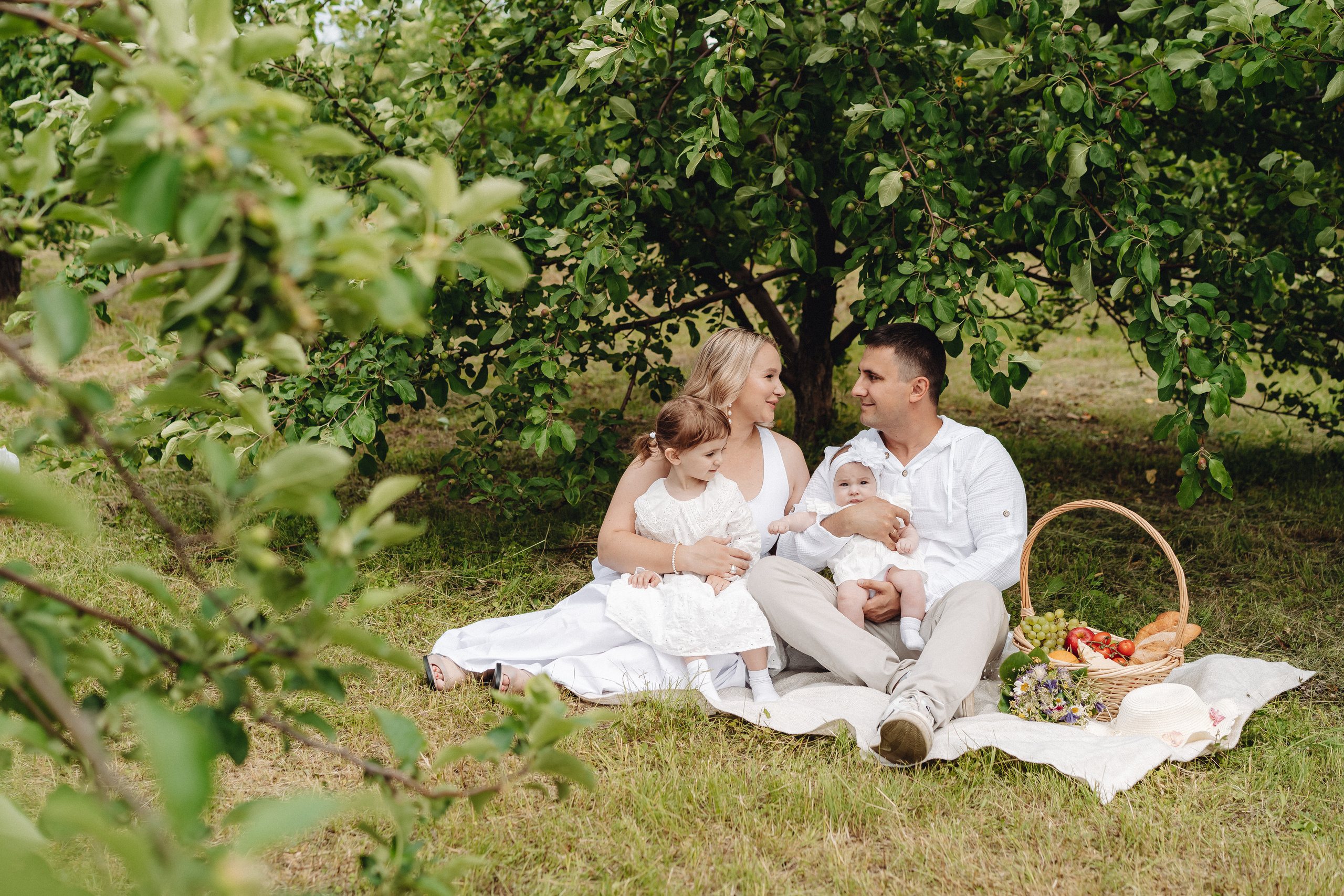 На природе. Семейный и контент фотограф в Красноярске Власова Екатерина