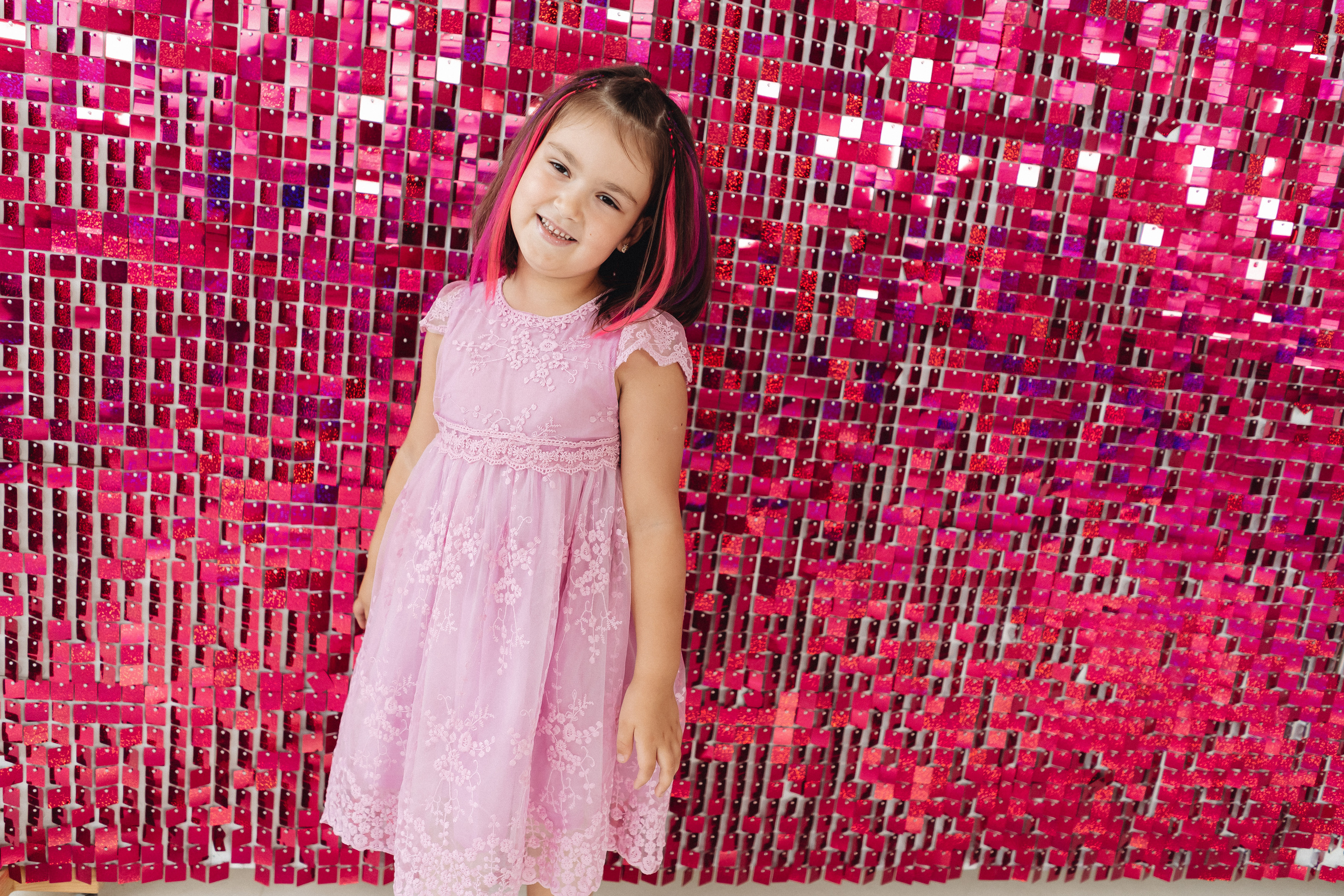 ДР в большой студии. Семейный и контент фотограф в Красноярске Власова Екатерина