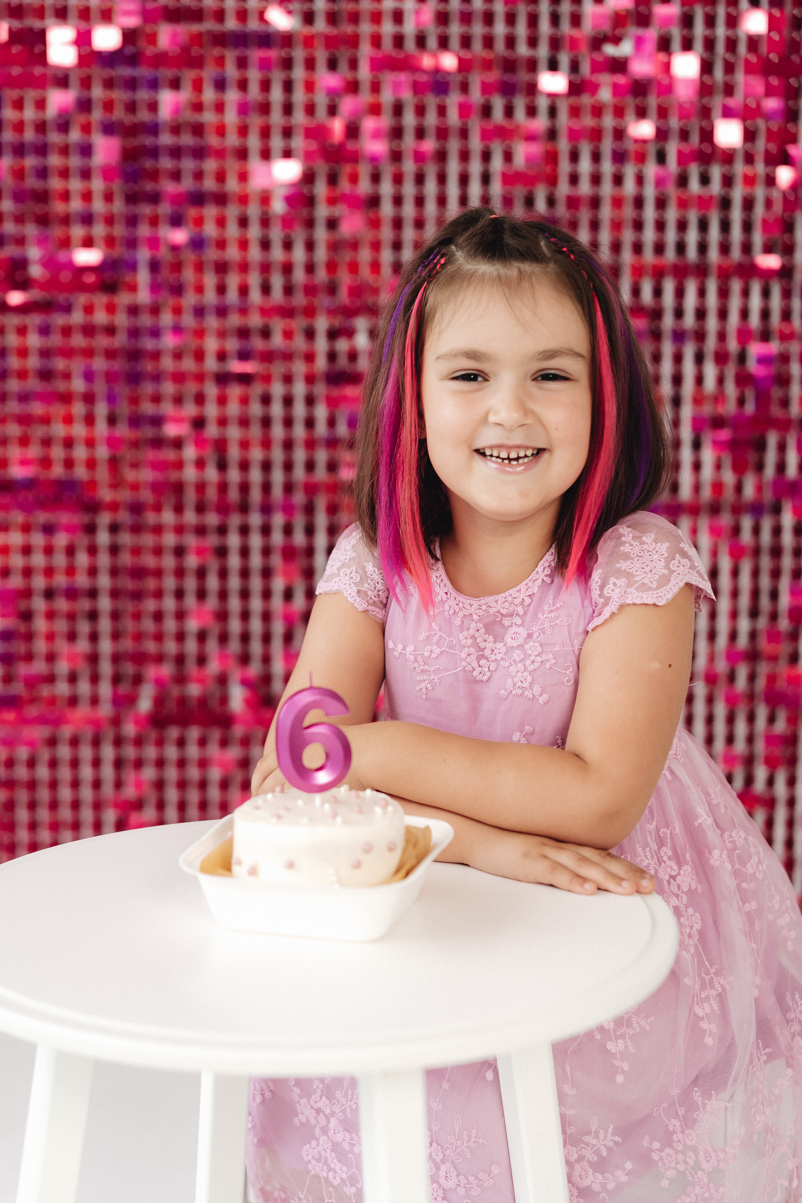 ДР в большой студии. Семейный и контент фотограф в Красноярске Власова Екатерина