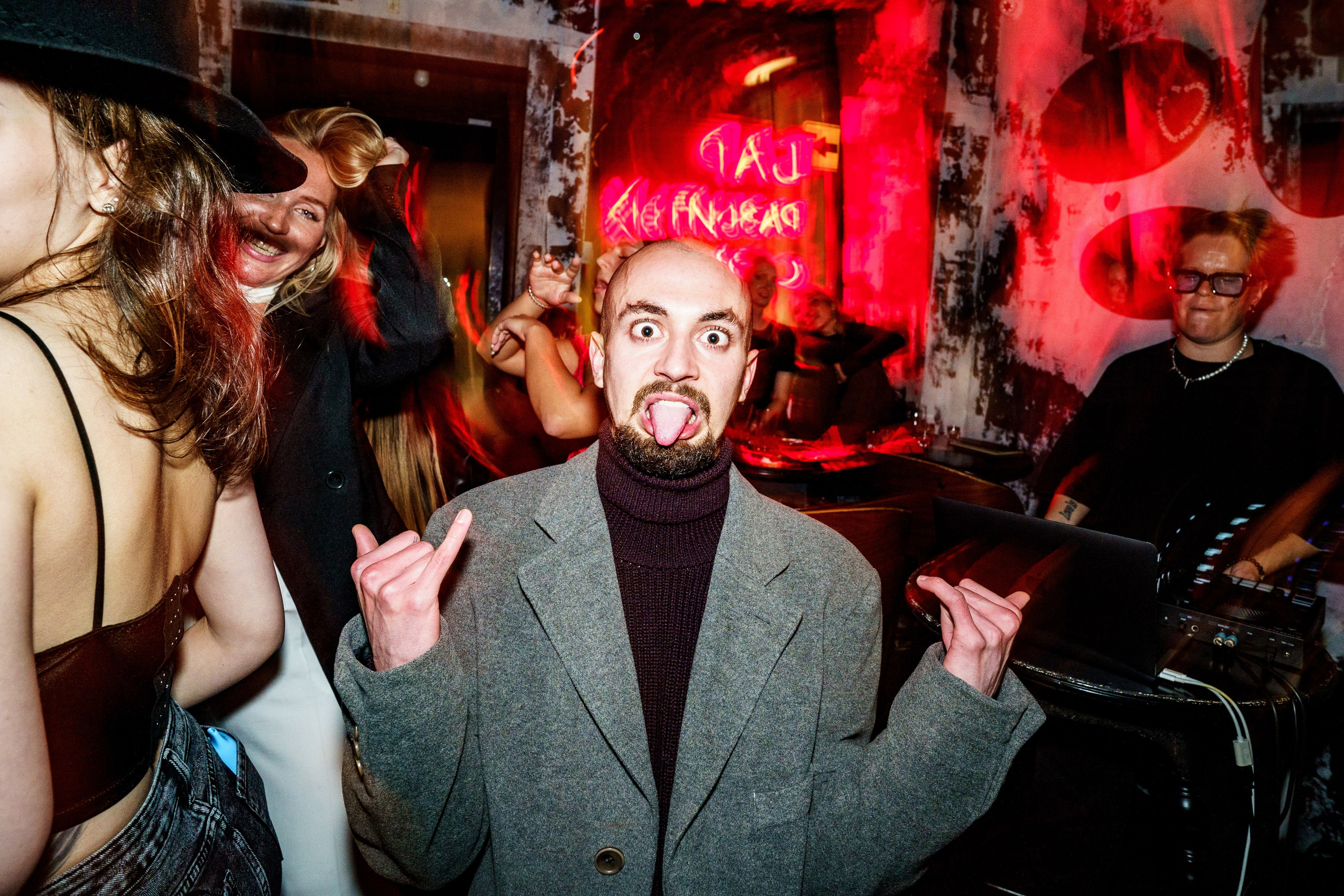 26 и 27 сентября. Бар разбитых сердец. Концертный и репортажный фотограф в Санкт-Петербурге Слава Пахомов