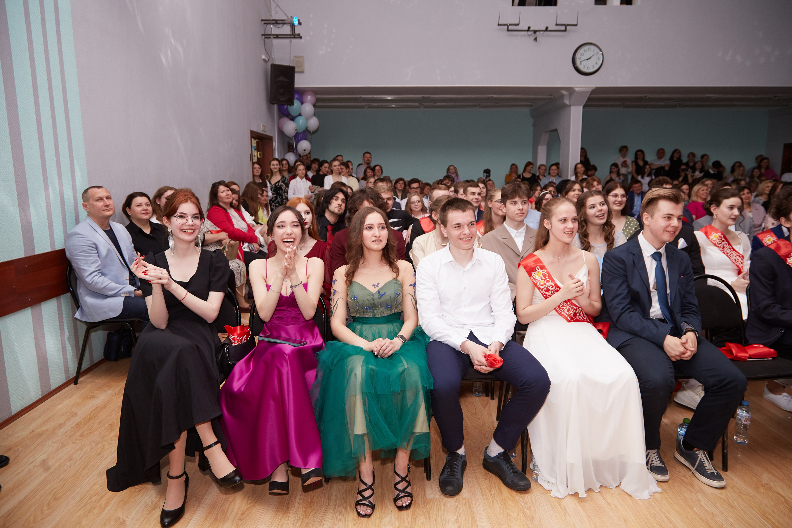 Последний звонок. Фотограф Савченко Люба. Москва