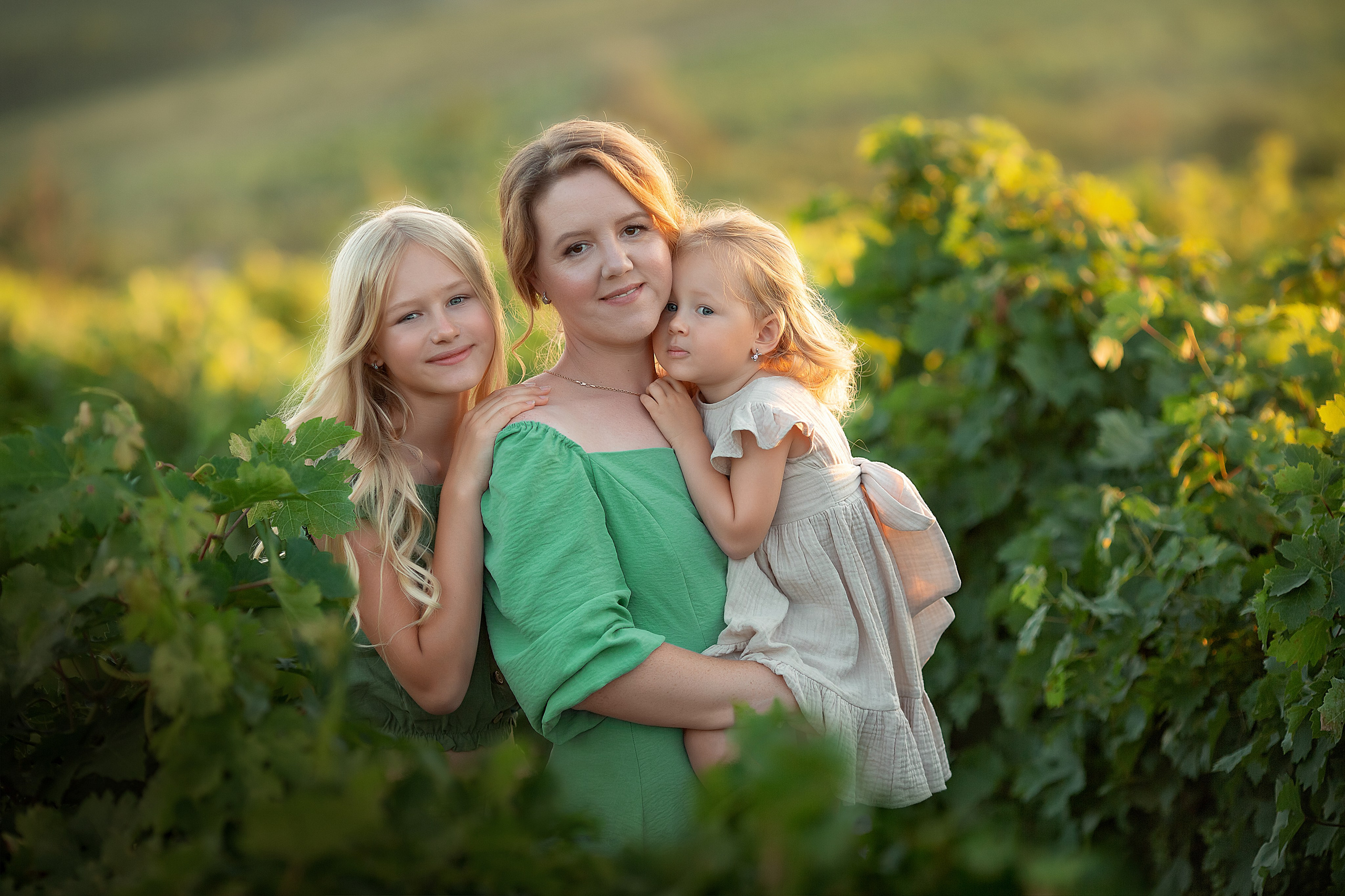 Семейная фотосессия в виноградниках. Анапа. Семейный и детский фотограф в Краснодарском крае Натали Фищенко