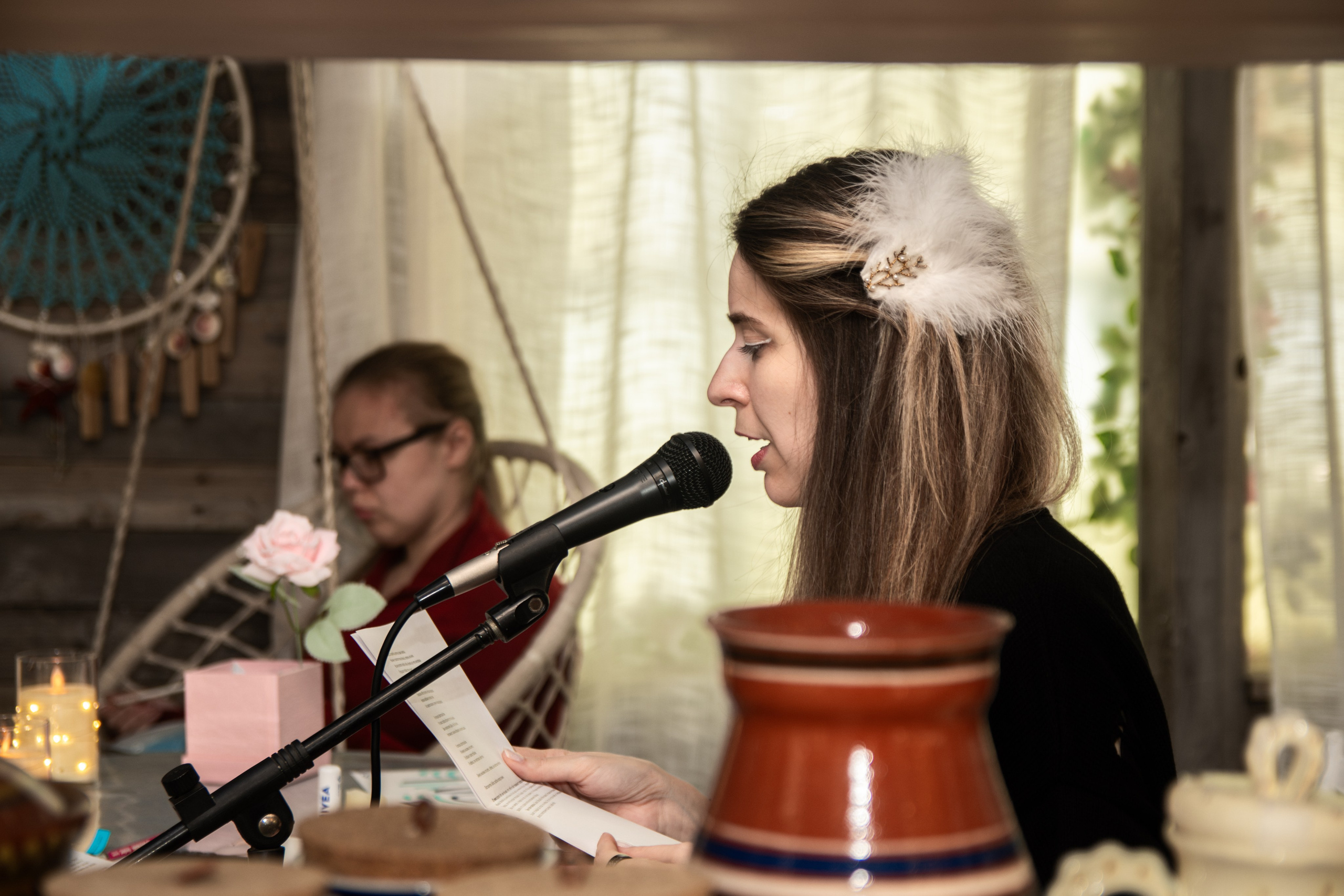 Творческий вечер автофикшн-книги Оли Черных «Абдоминально». Репортажный фотограф в Москве Legiodot