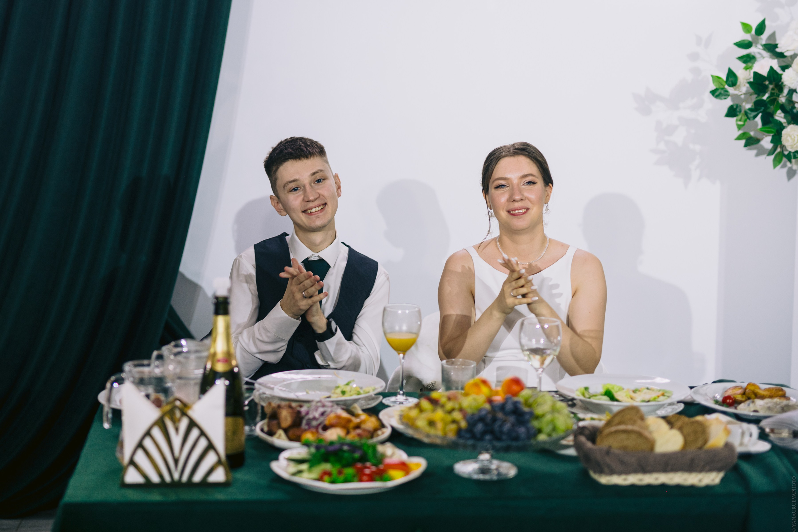 НеИГРЫ и прожарка жениха. Игорь и Дарья. Свадебный и контент- фотограф в Тольятти, Самаре, Москве Яна Уруева