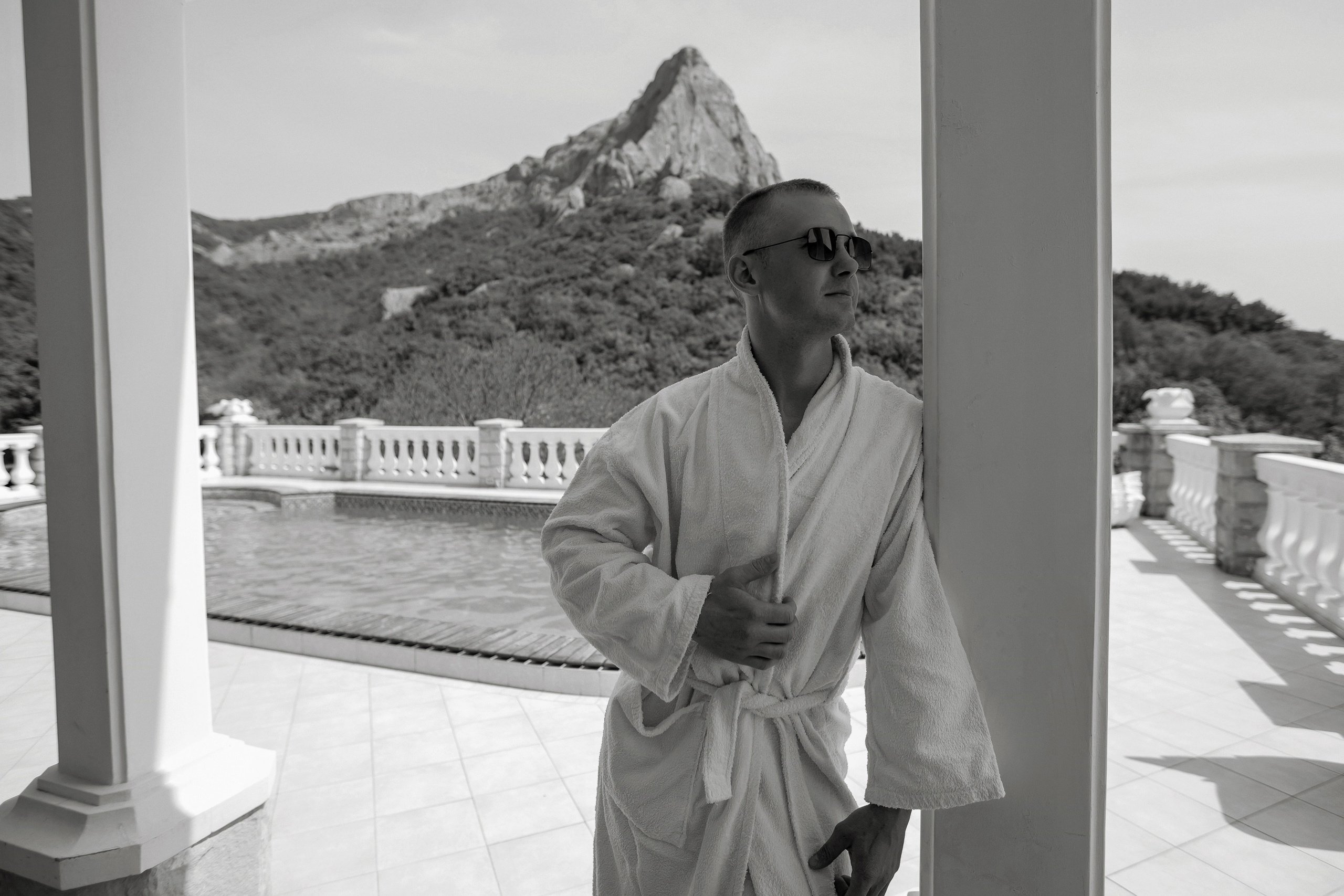 Денис и Алина. Белый замок. Фотограф Анна Лейман. Севастополь