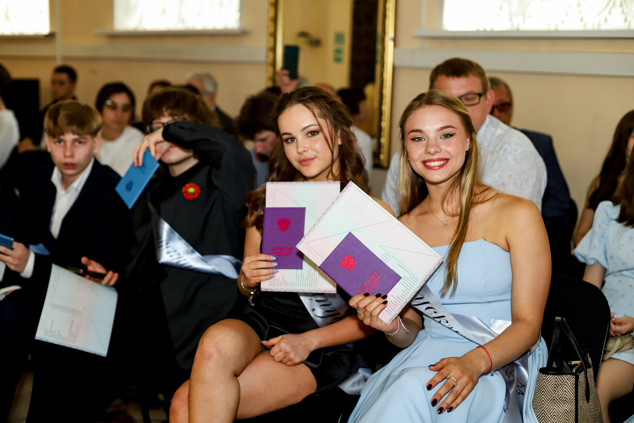 Школьные выпускные. Семейный и детский фотограф Эльвира Билибина