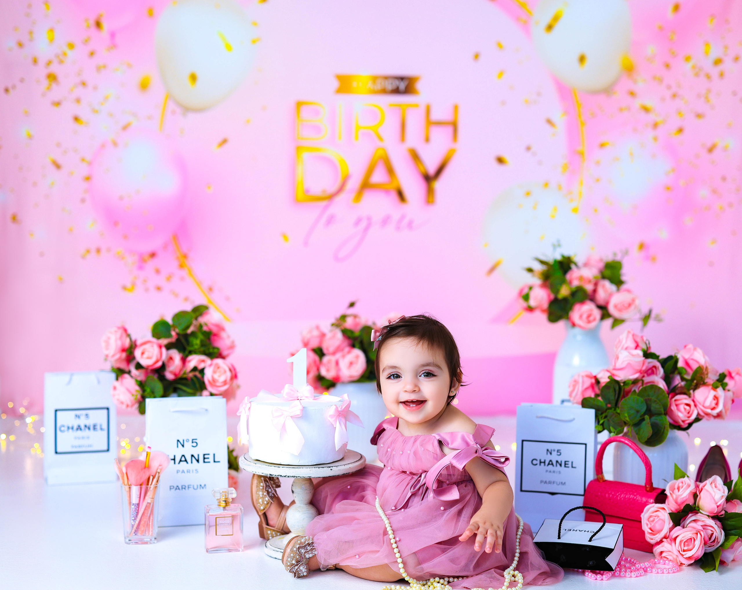 Малышки Антураж