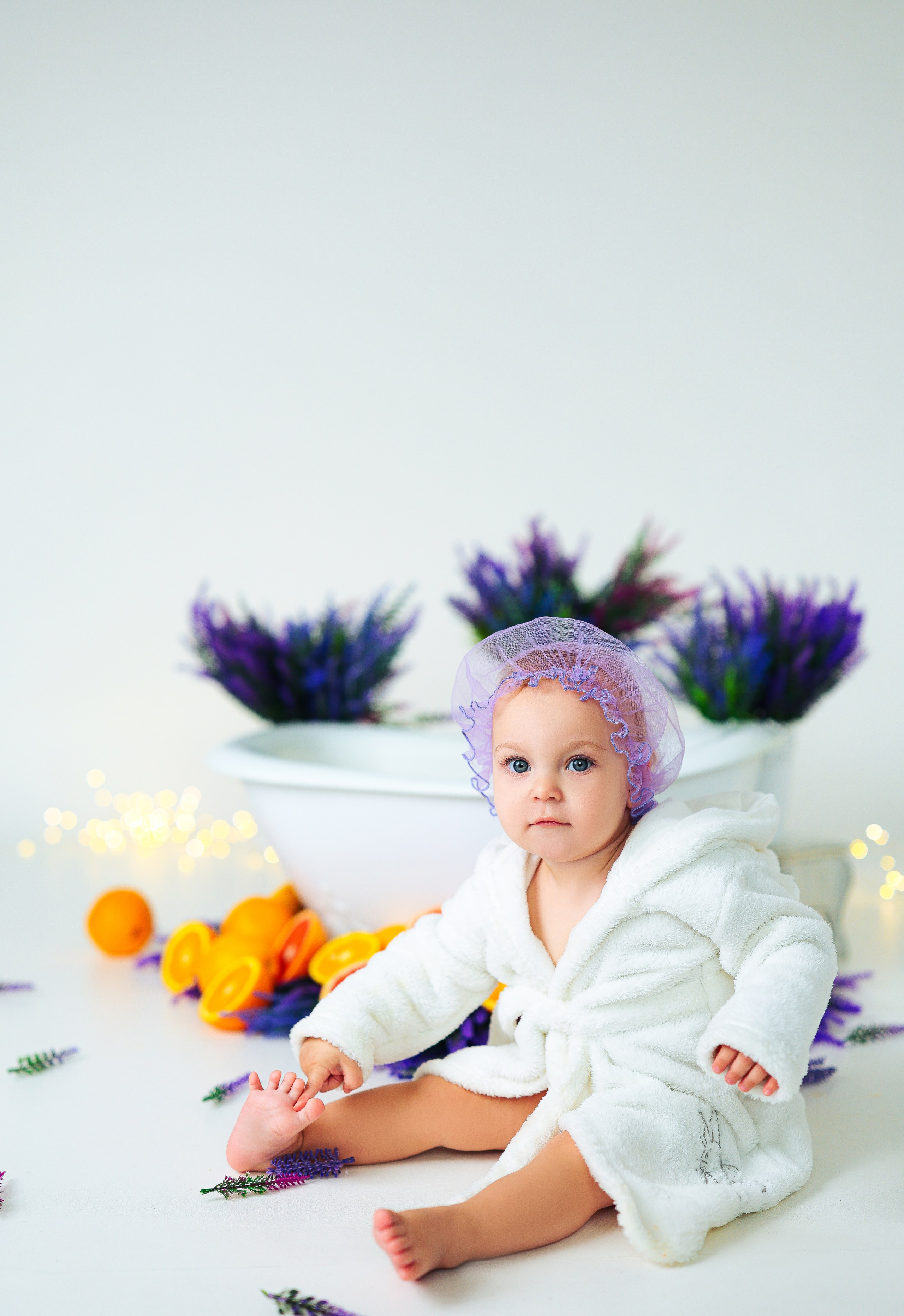 Малышки Антураж