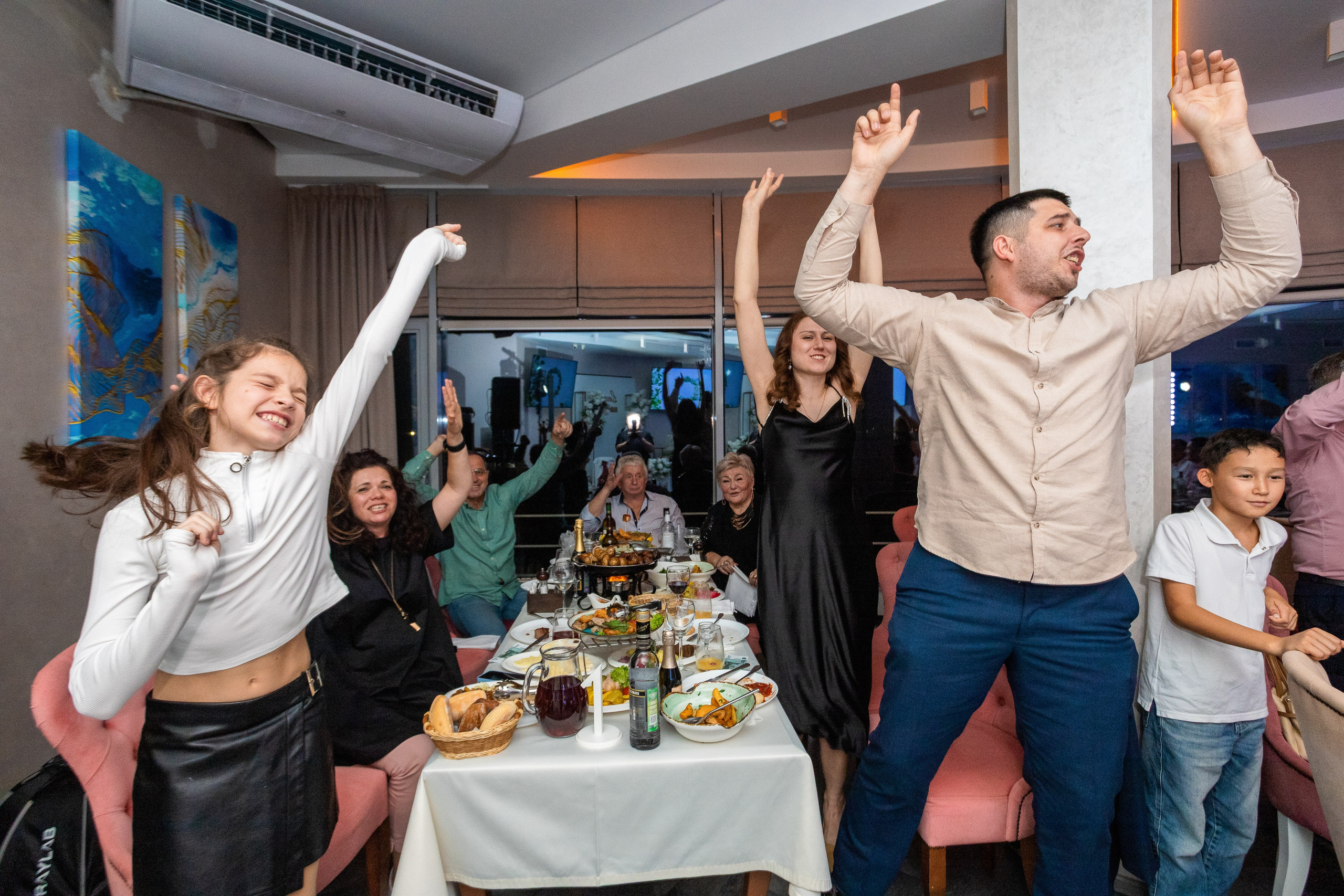 Банкет Иван и Даниэла. Репортажный фотограф Анапа