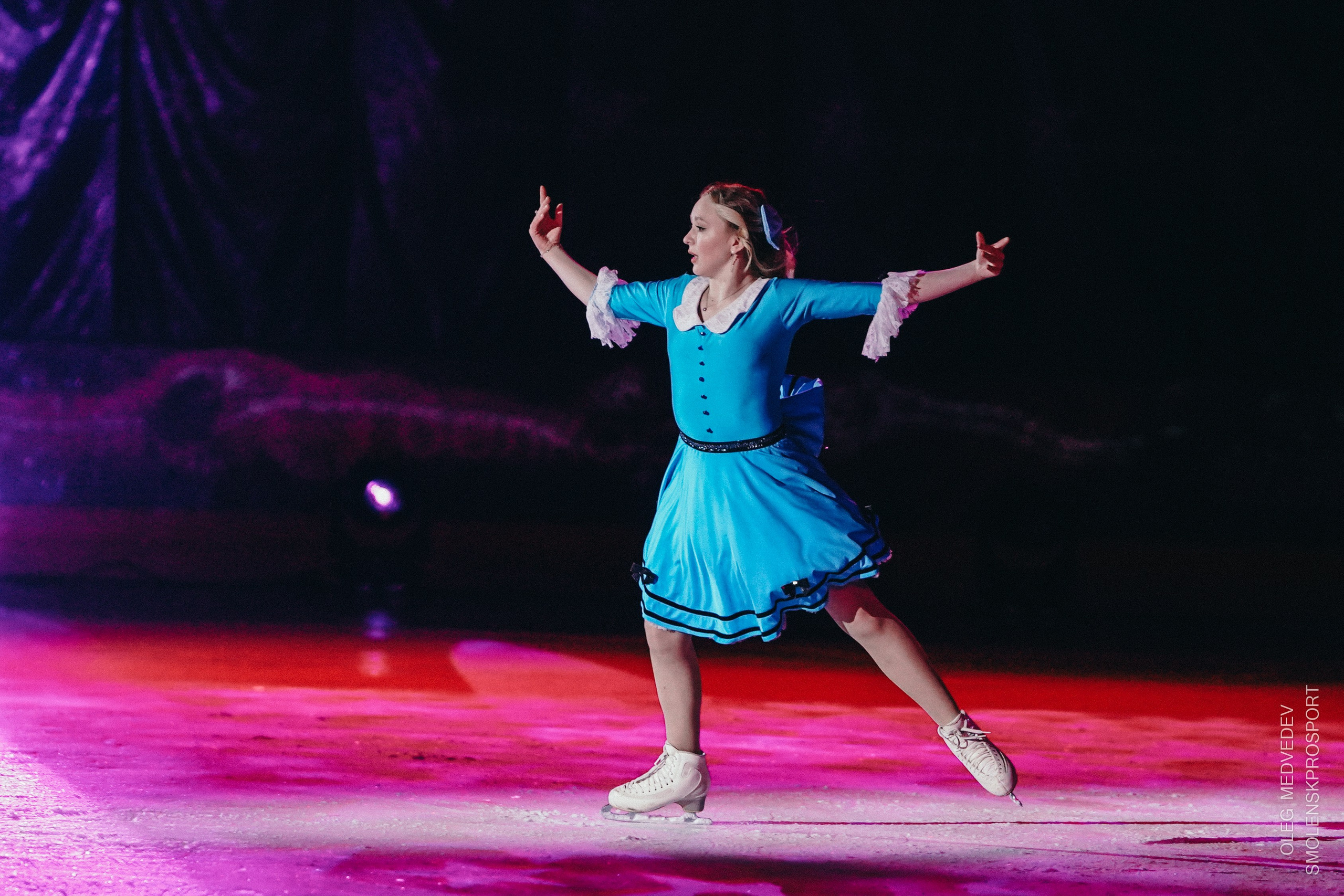 Алиса в стране чудес шоу на льду. Спортивный фотограф Олег Медведев | prosport67 | Смоленск