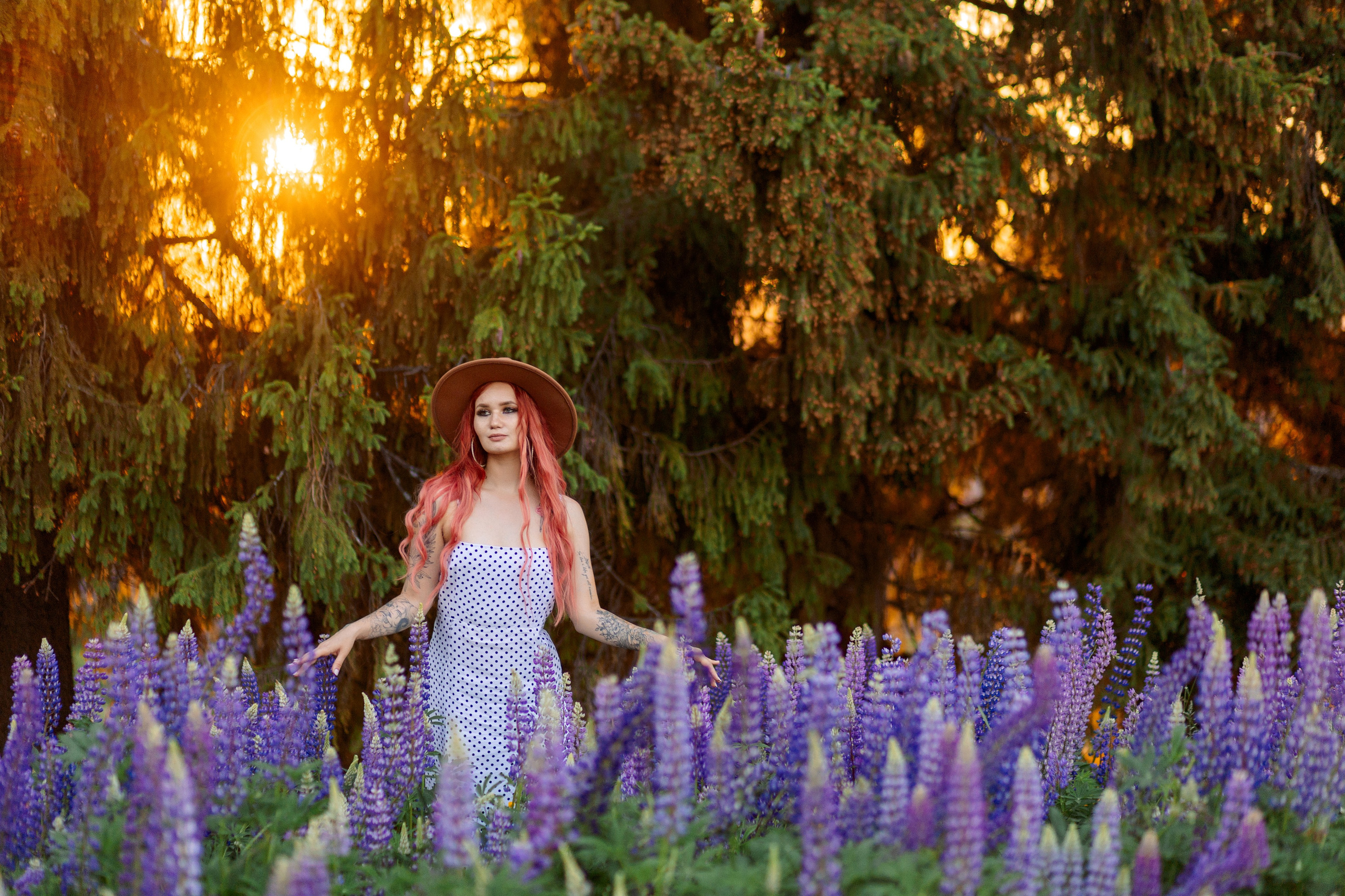 Люпиновая Фотосессия на закате. Профессиональный фотограф в Ижевске Леша Петров