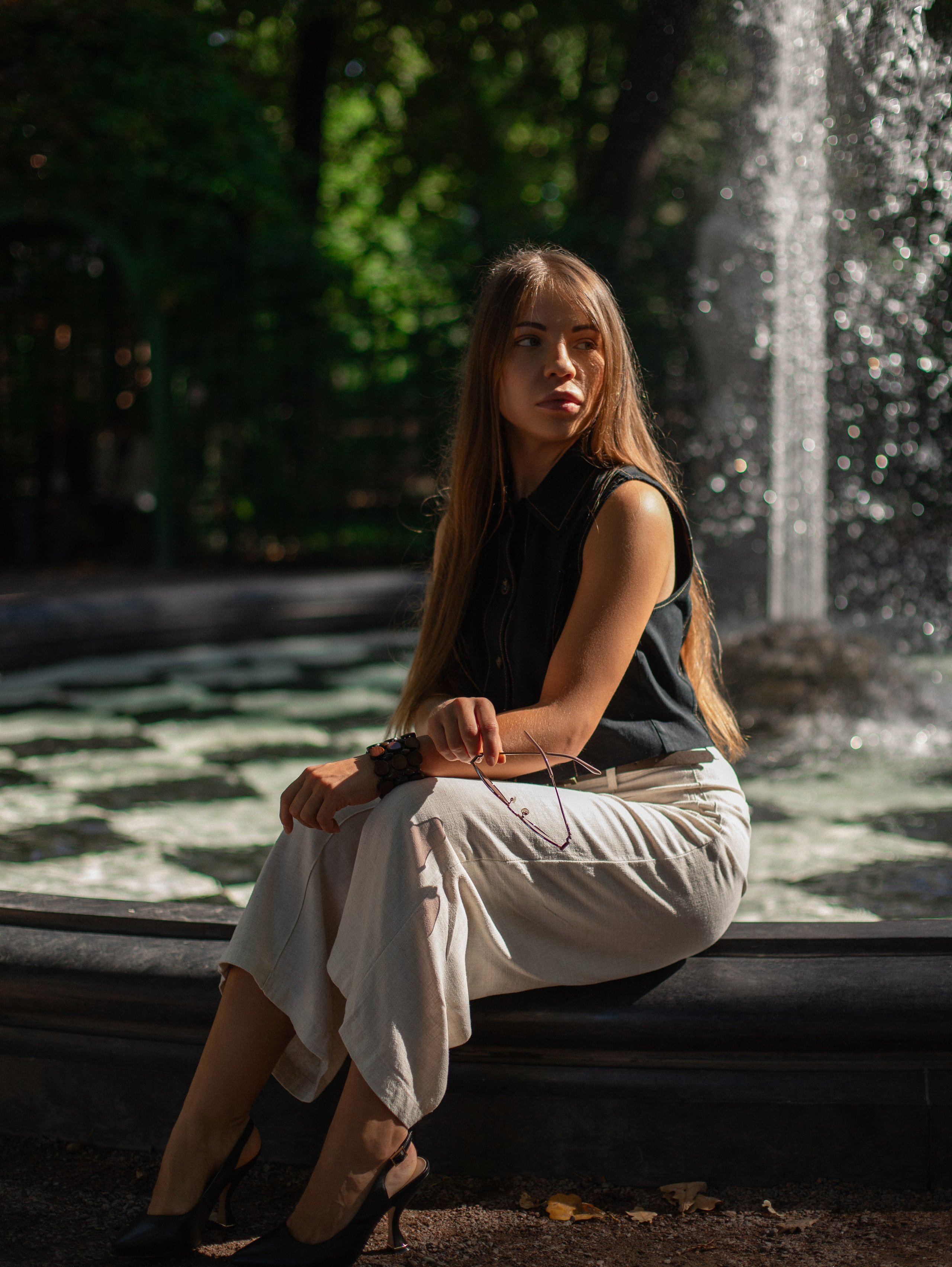 Прекрасная Яна в Летнем саду. Семейный фотограф в Санкт-Петербурге Ирина Иванова