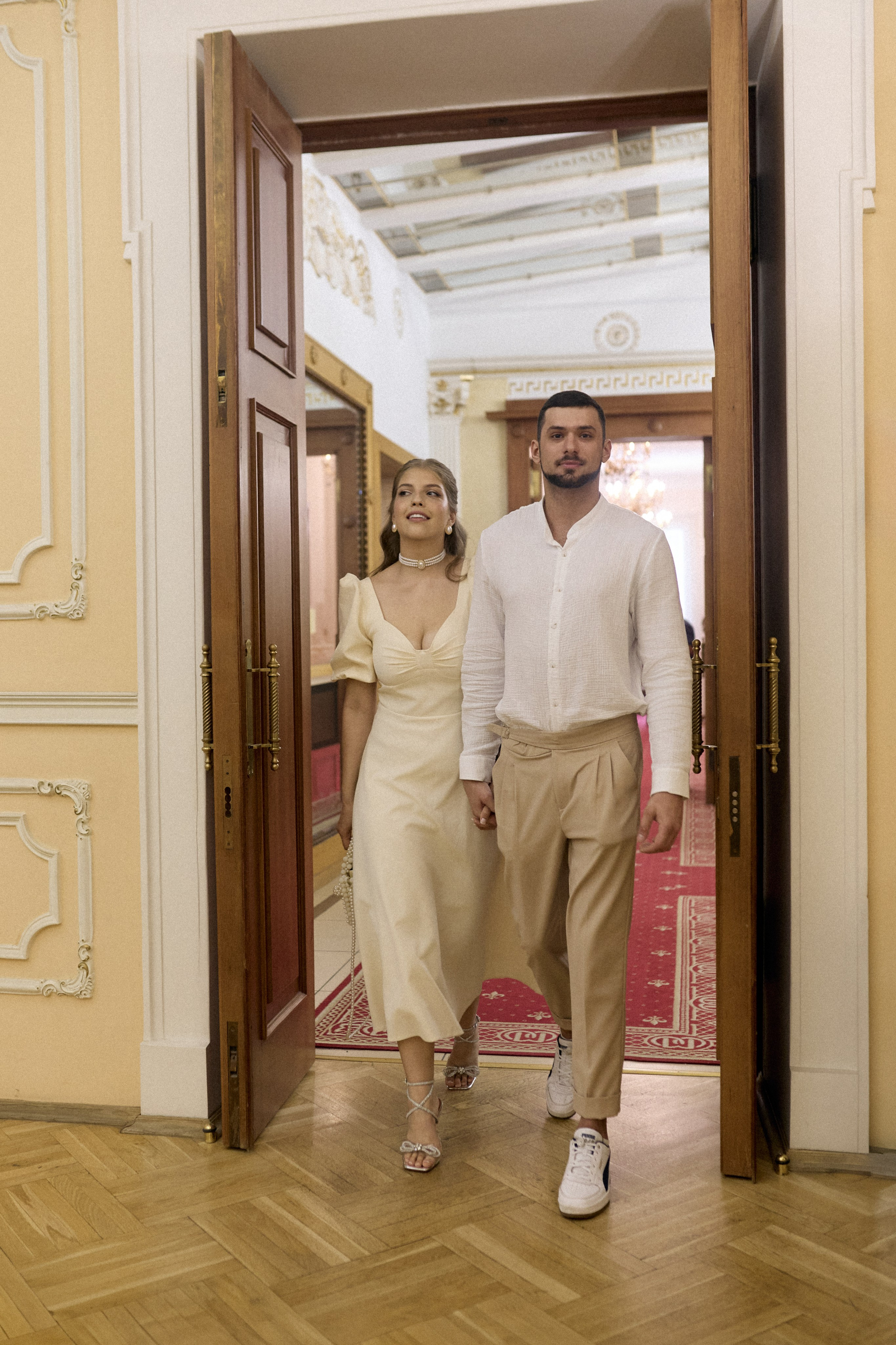 Свадебная Фотосессия в Грибоедовском загсе. Сестры Карабаза. Фотографы и ретушеры в Москве и Санкт-Петербурге