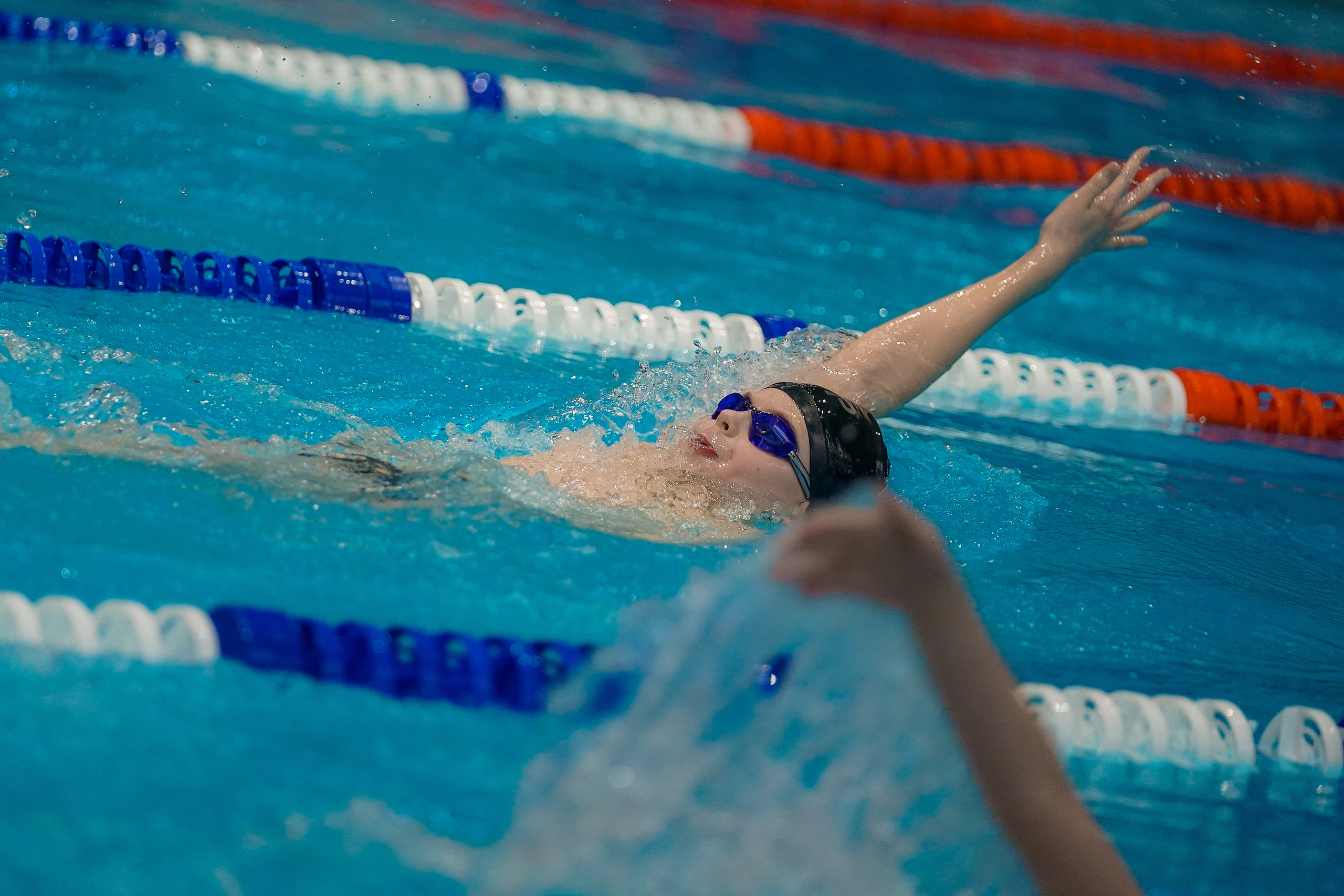 Соревнования по плаванию Станиславы Комаровой. Спортивный и репортажный фотограф в Москве и области Мари Панадеро