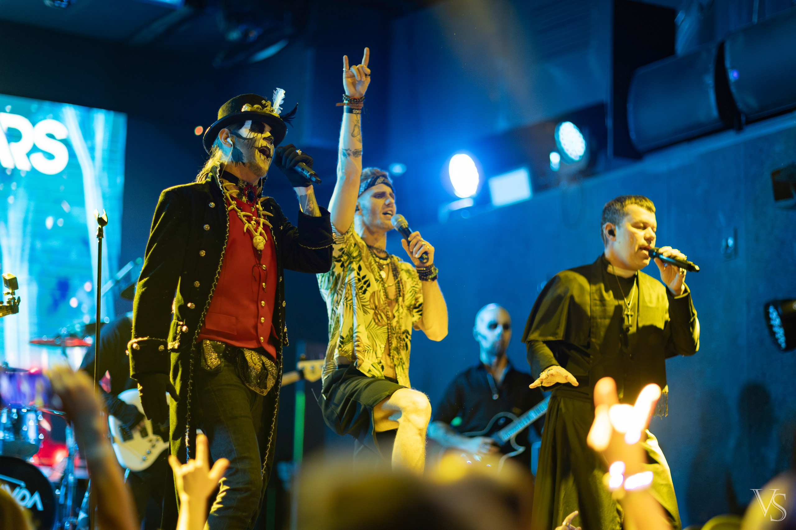 Above the stars. Проклятие Мамбо. Фотограф Виктор Степанов