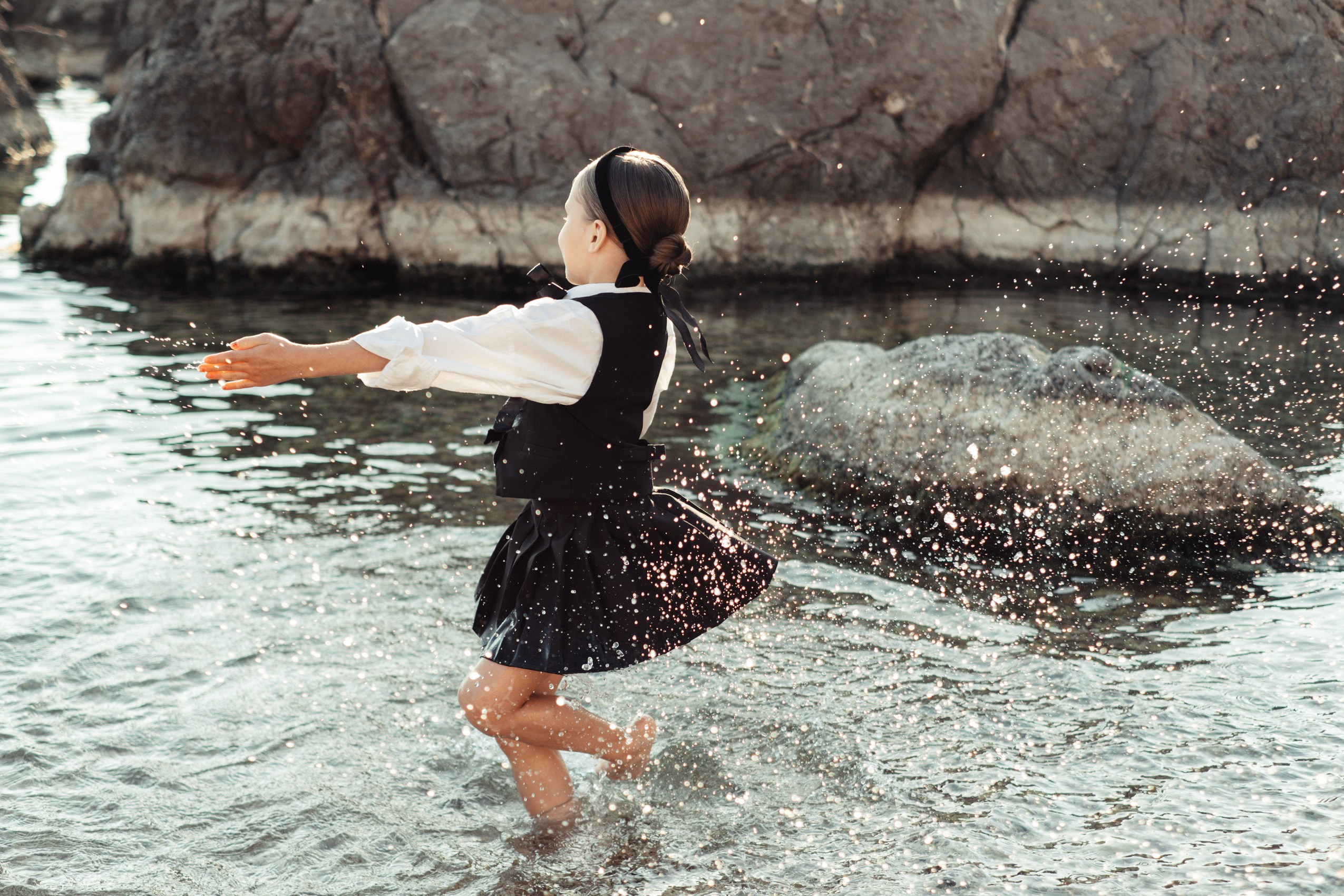 Первоклассница. Съёмки для брендов в Крыму / Стилист / Продюсер / Женя Мамай